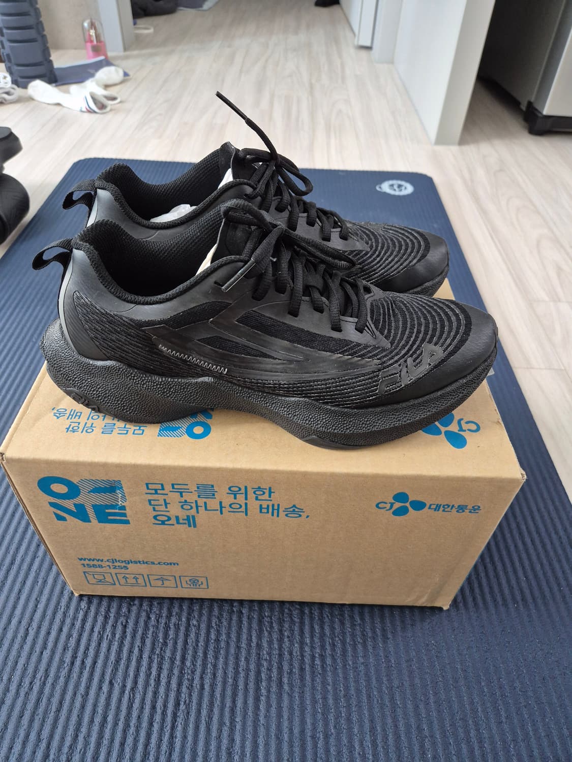 휠라 뉴런 임펄스7  러닝화 280 상품이미지2