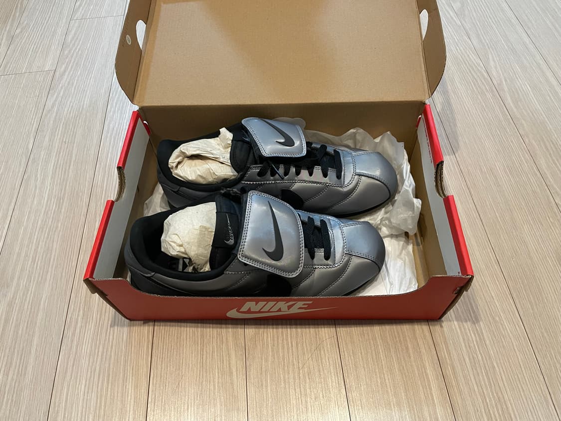 나이키 코르테즈 레더 SE 메탈릭 쿨 그레이 블랙 실버 상품이미지4