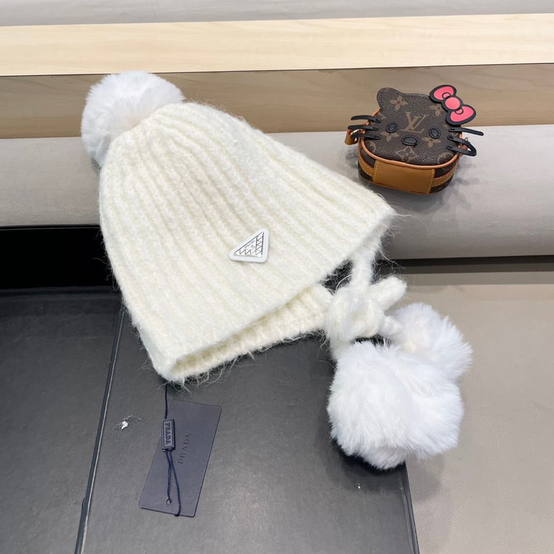 프라다 가을 겨울 모자
 상품이미지3