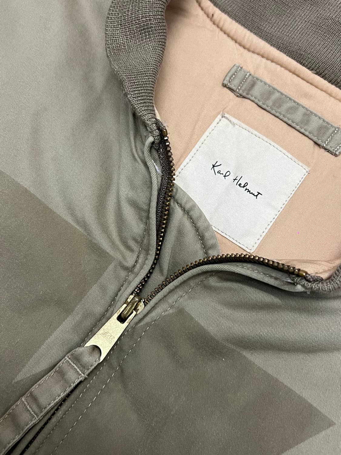 Karl Helmut Kaki begie Bomber Jacket 상품이미지5