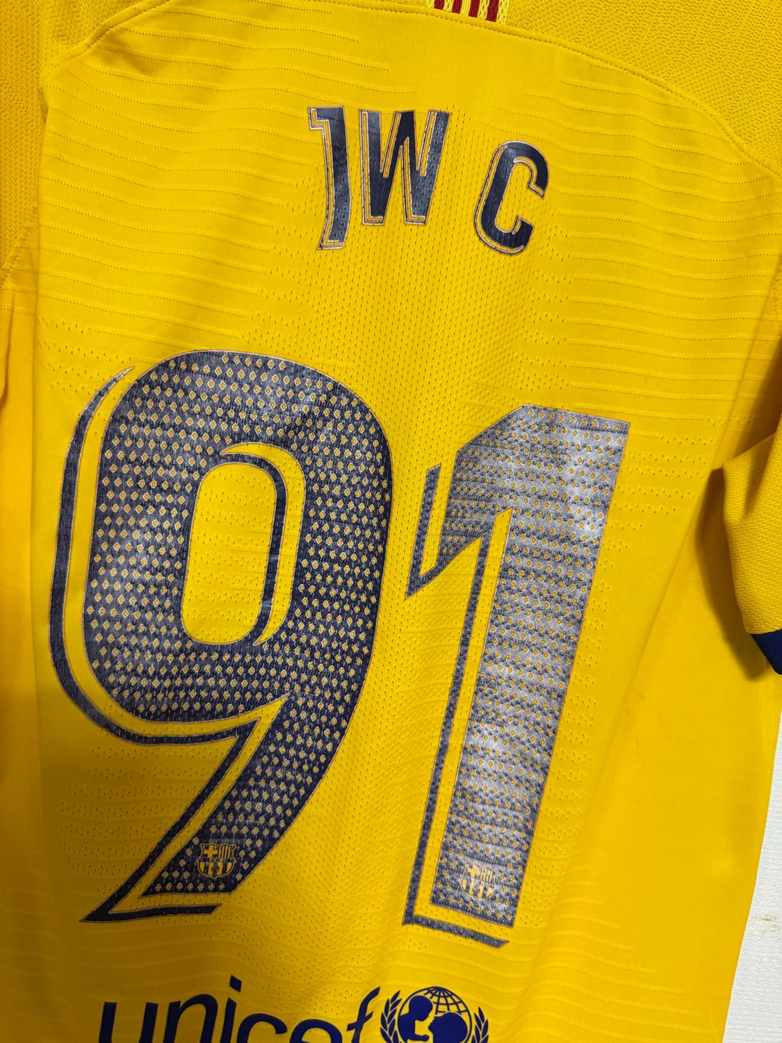 나이키 바르셀로나 어센틱 19-20 유니폼 반팔나이키 바르셀로나 어센틱  상품이미지3