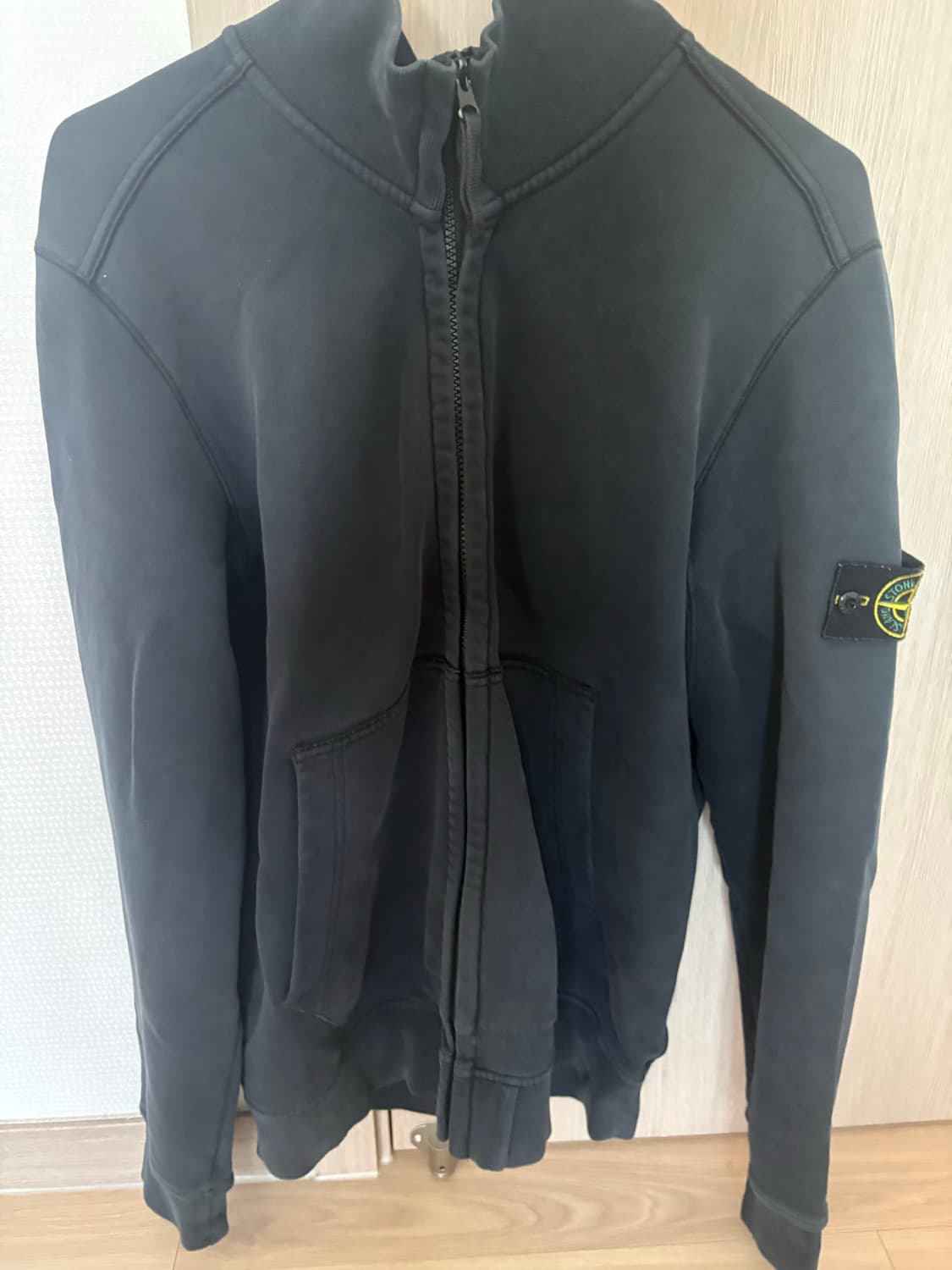 스톤아일랜드 집업 L 상품이미지1