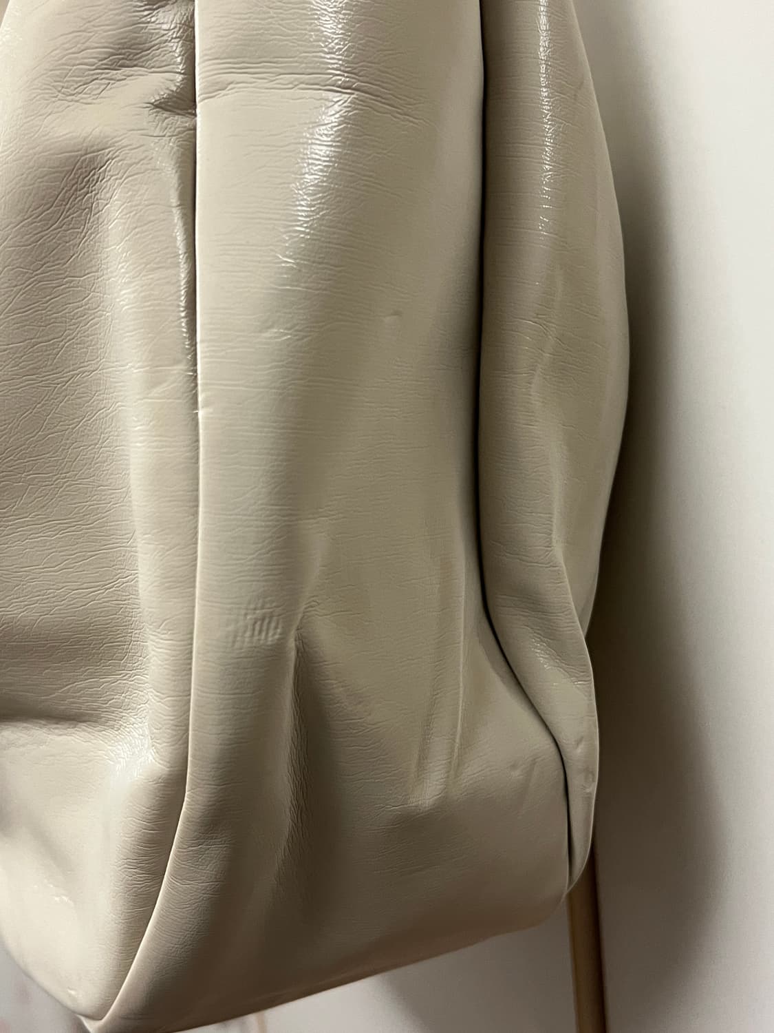 팔렛 크랙 레더 아이보리 문백 상품이미지9