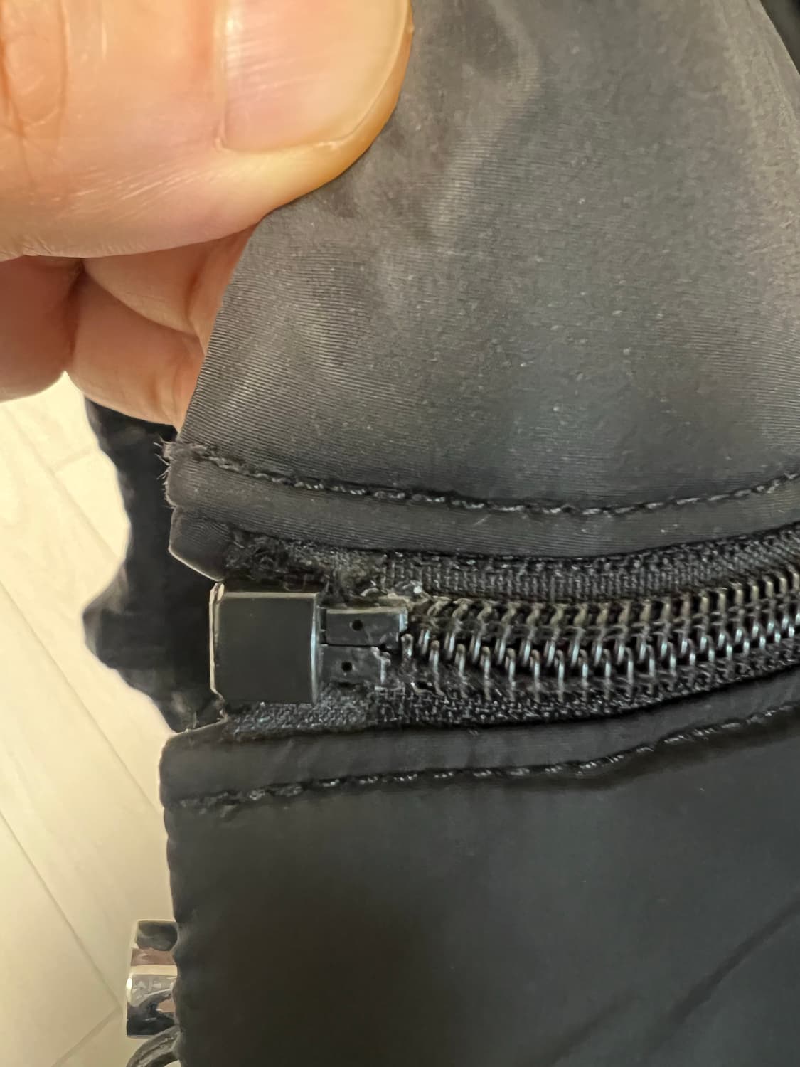 프라다 sgn955 티모시 패딩 블랙 50 상품이미지7