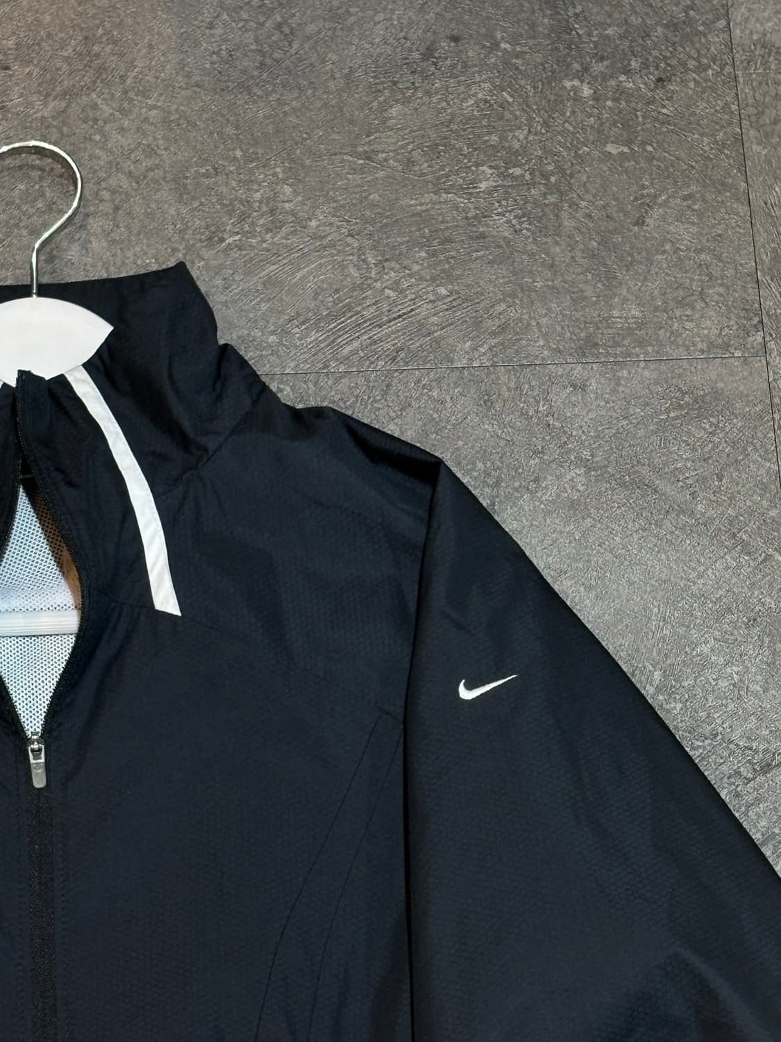 나이키 여성 바람막이 자켓 잠바 점퍼 M사이즈 상품이미지4