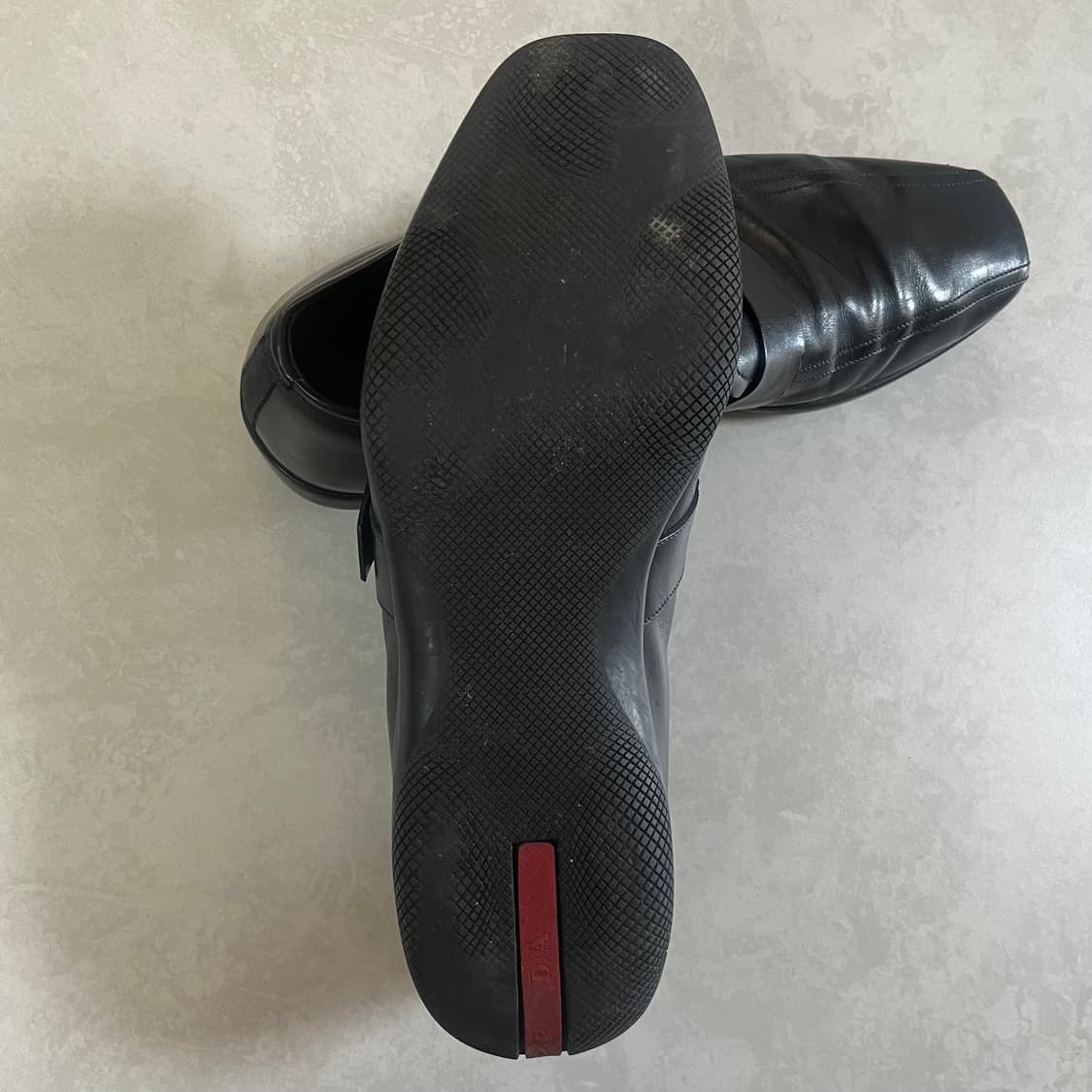 Prada Sports Buckle Loafers 상품이미지5