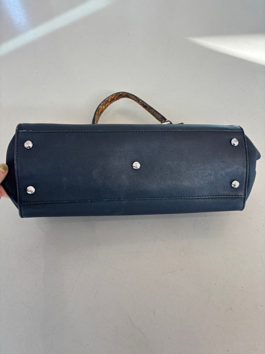 Vintage Fendi Leather Bag 상품이미지4