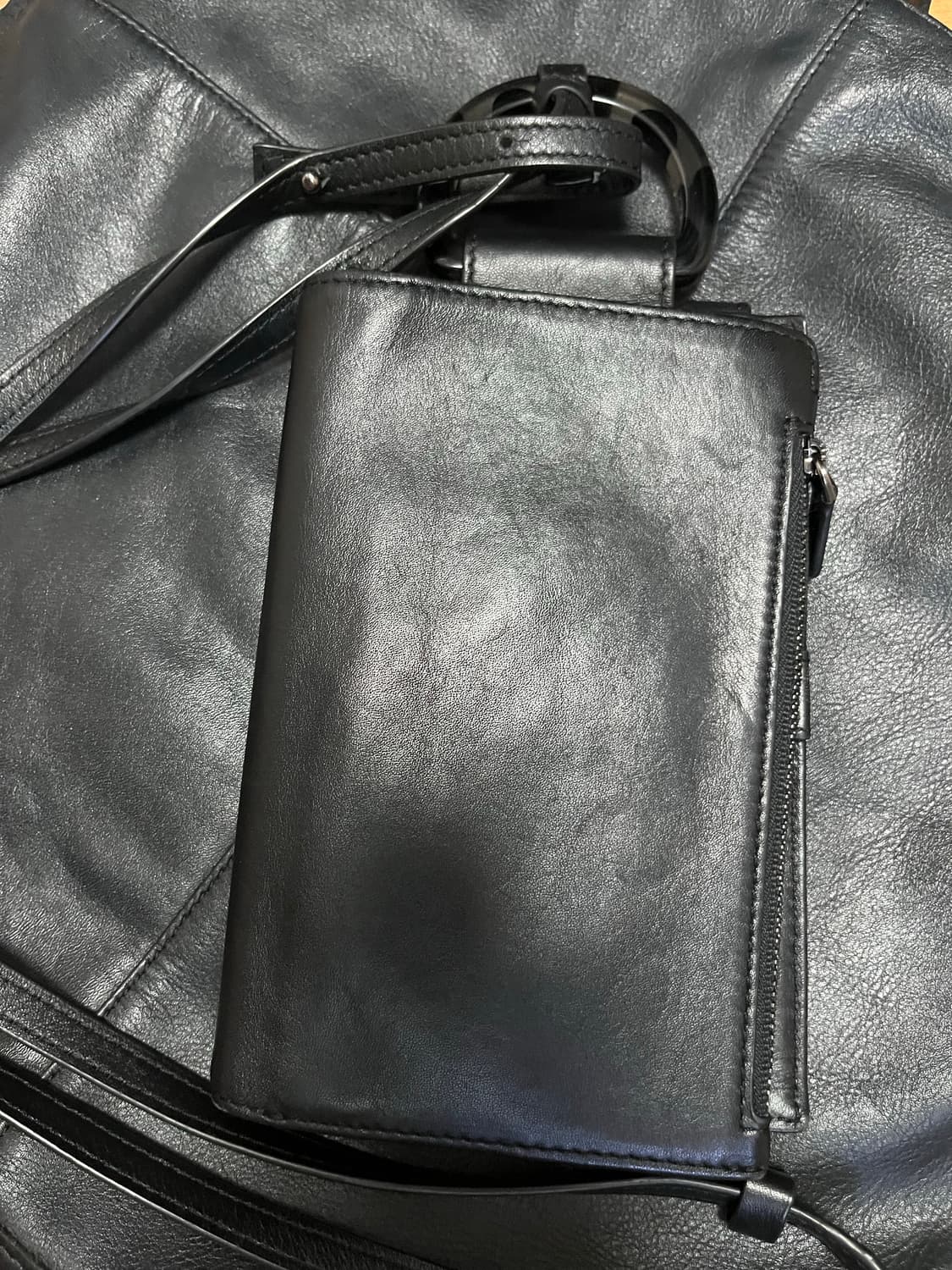 Ear leather cross bag 상품이미지8