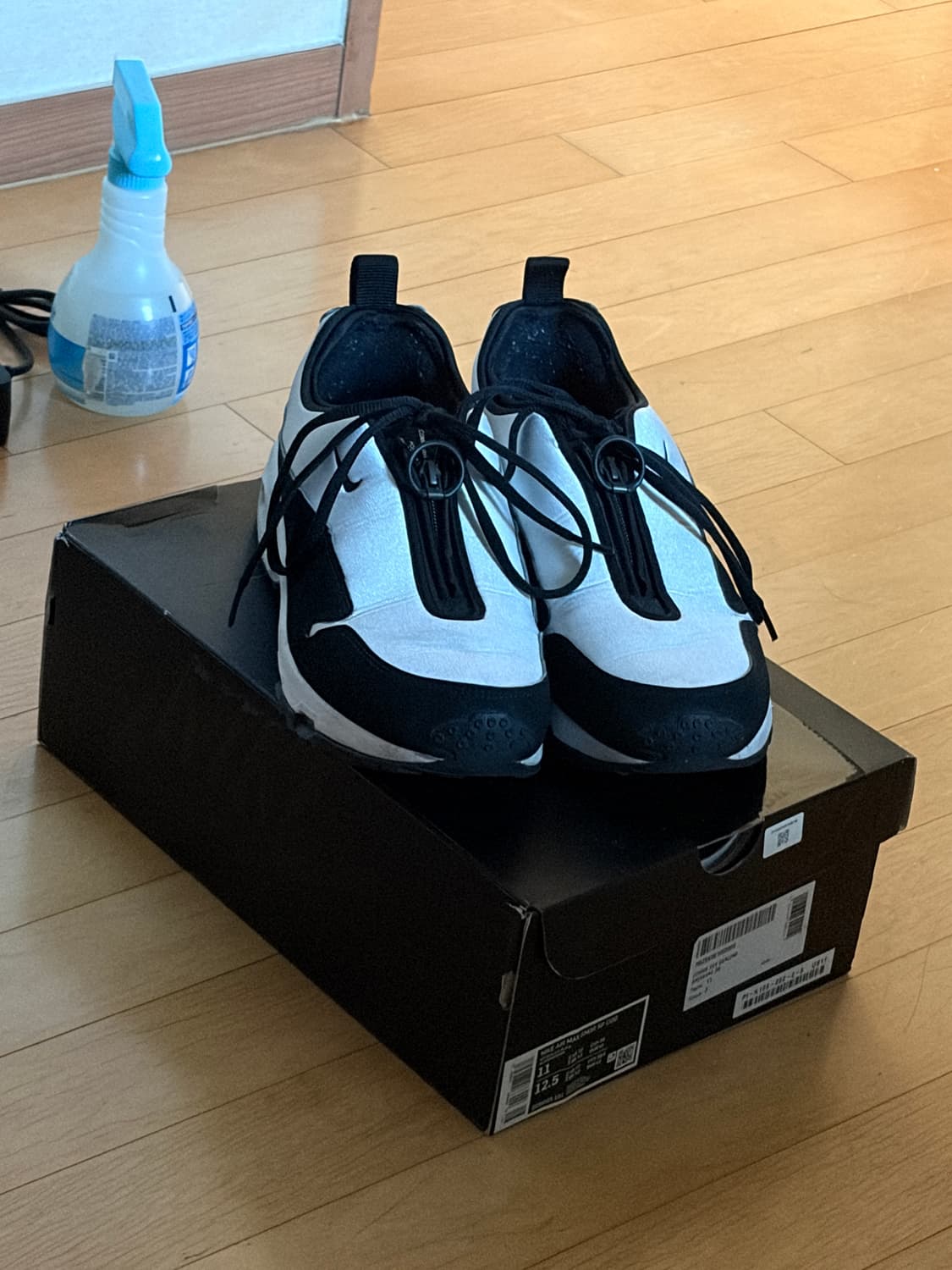 나이키 x 꼼데가르송 옴므 플러스 에어맥스 선더 SP 화이트 블랙 상품이미지2