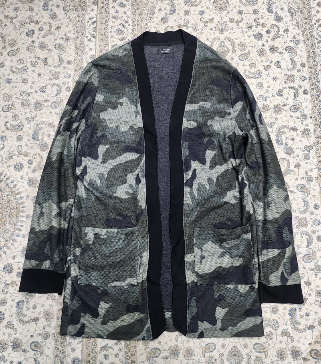 자라 ZARA MAN 카모플라쥬 가디건 L 상품이미지1