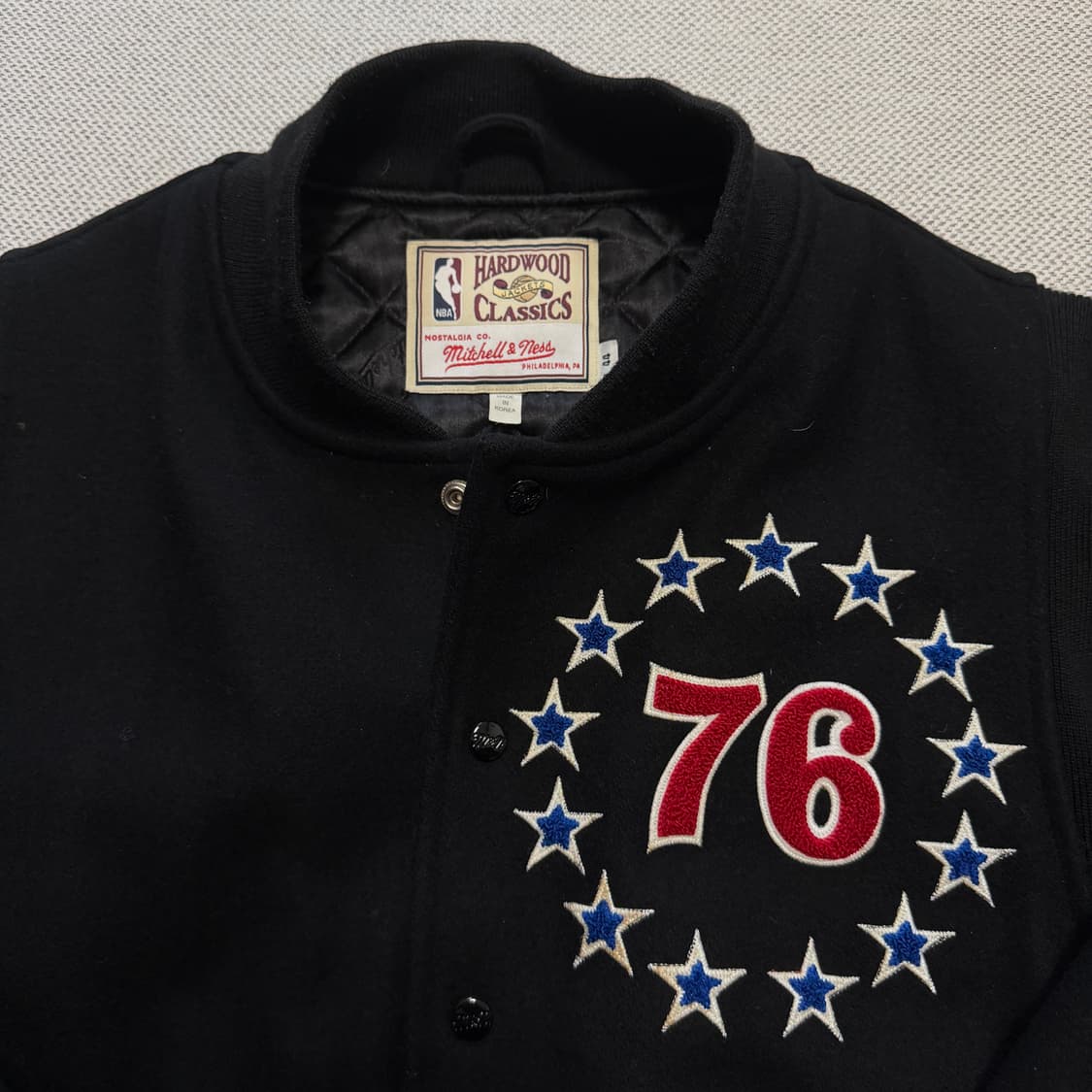 미첼앤네스 필라델피아76 하드우드 클래식 바시티 울 자켓 상품이미지3