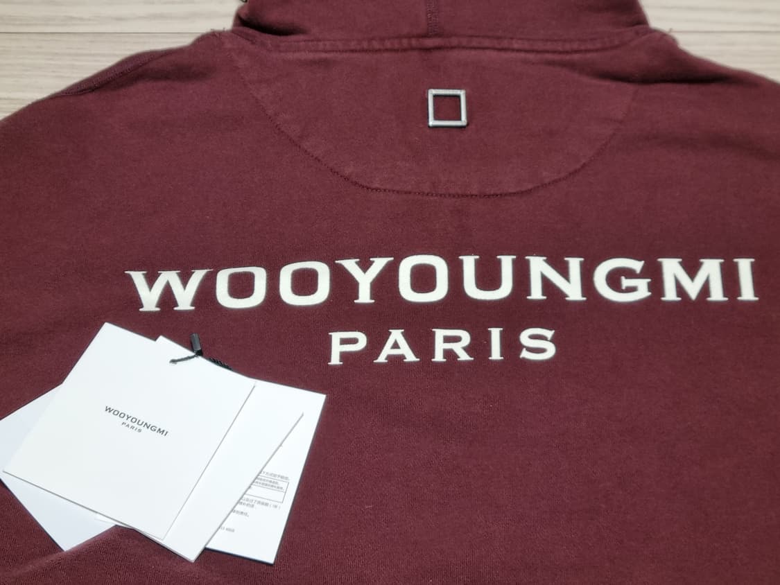 우영미 백로고 버건디 후드티 상품이미지7