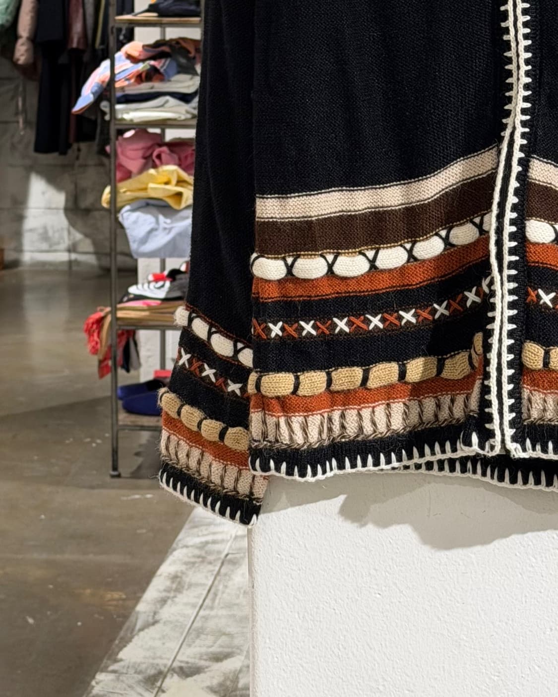 빈티지 캐롤리나 케이 블랙 배색 니트 집업 가디건 상품이미지5