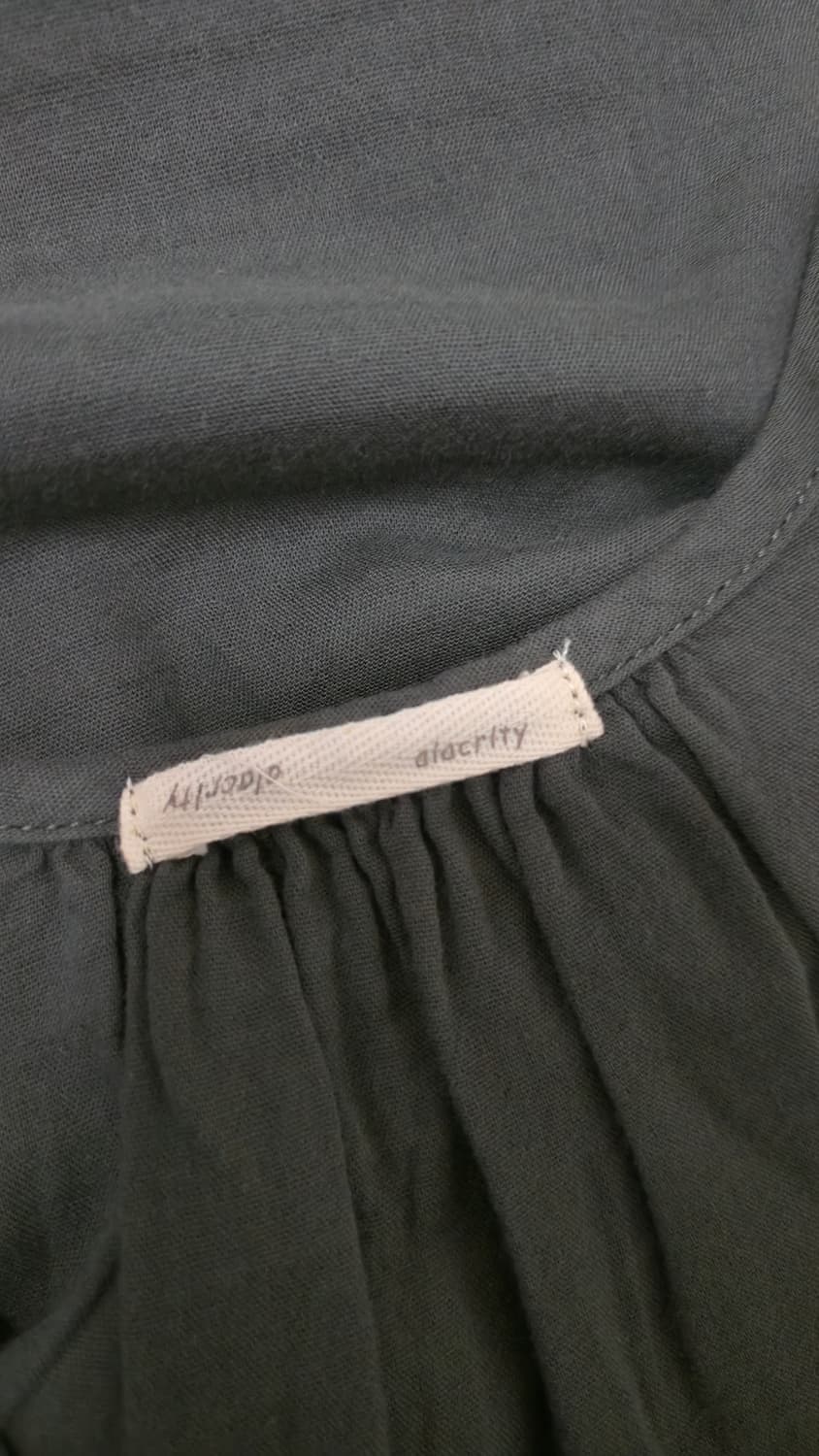 코튼 레이스 튜닉 원피스 M 차콜 그레이 나시 핀턱 상품이미지5