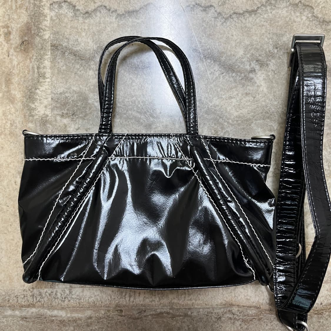 마뗑킴 가죽 미니 백  상품이미지2