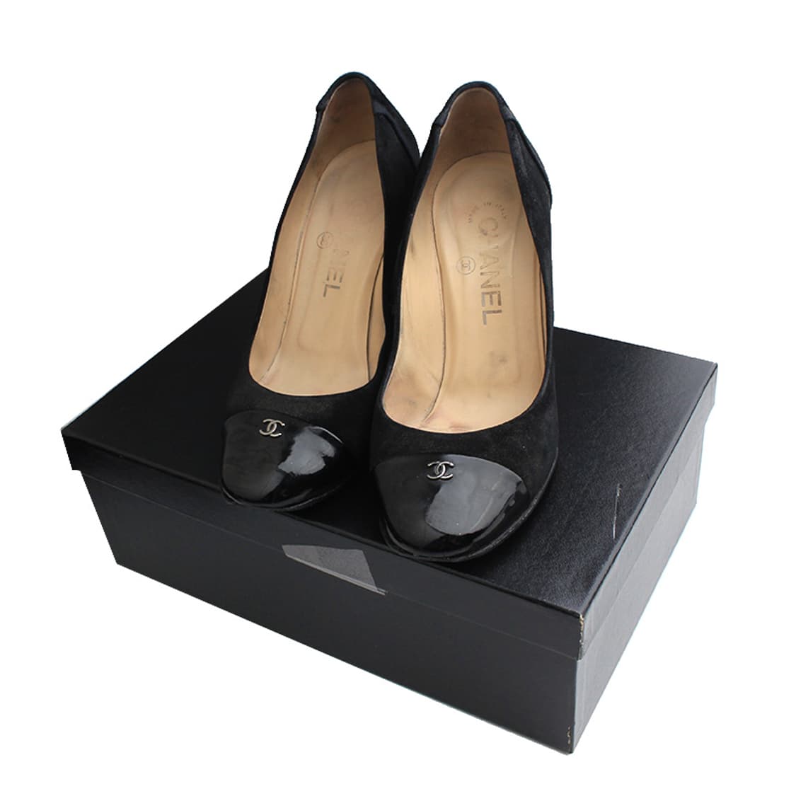 샤넬 블랙 스웨이드 캡토 펌프스 (36 C) 상품이미지5