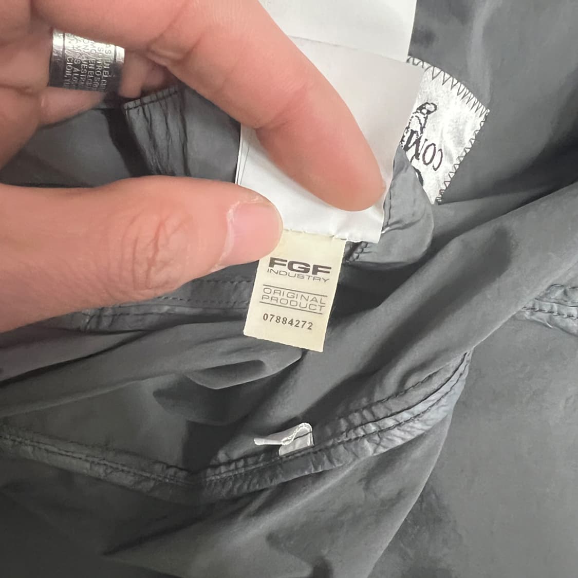 CP컴퍼니 NYCRA 렌즈 와펜 봄버 자켓 M 상품이미지8