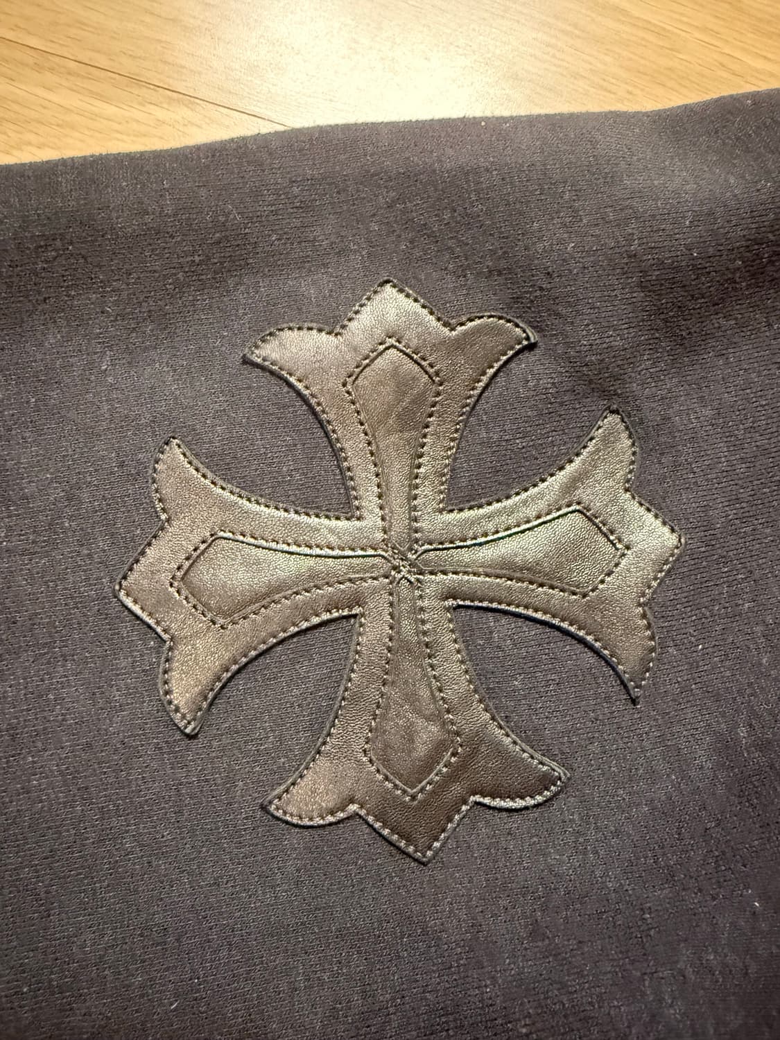 크롬하츠 양가죽 패치 후드 L (보기힘든 매물) 싸게팔아요 상태👍 상품이미지4