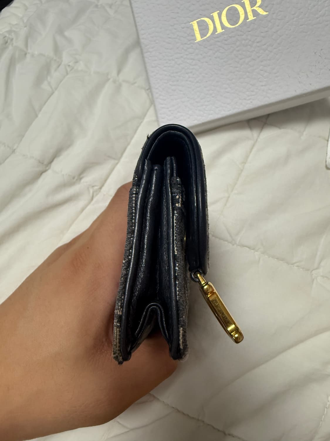 정품 디올 새들 카드지갑 팝니다 상품이미지4