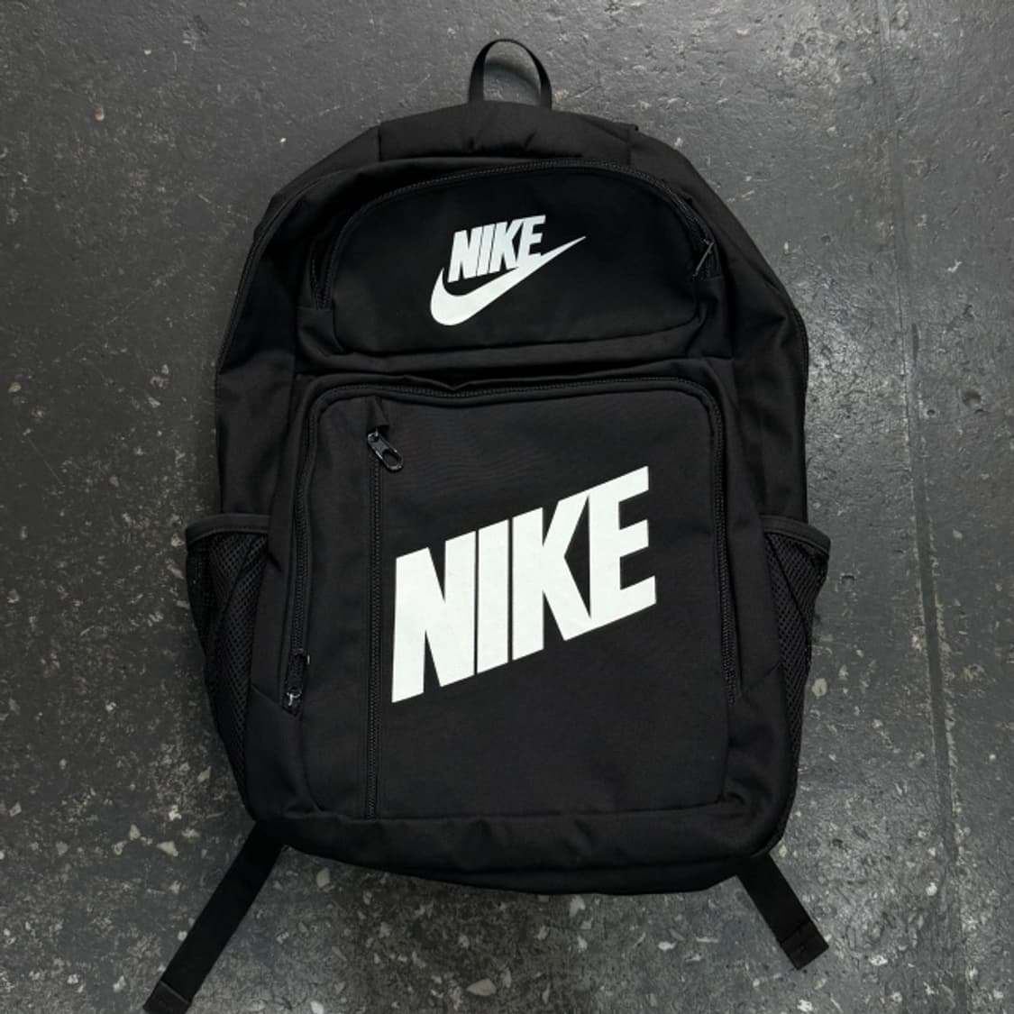 나이키 엘리멘탈 백팩 상품이미지1