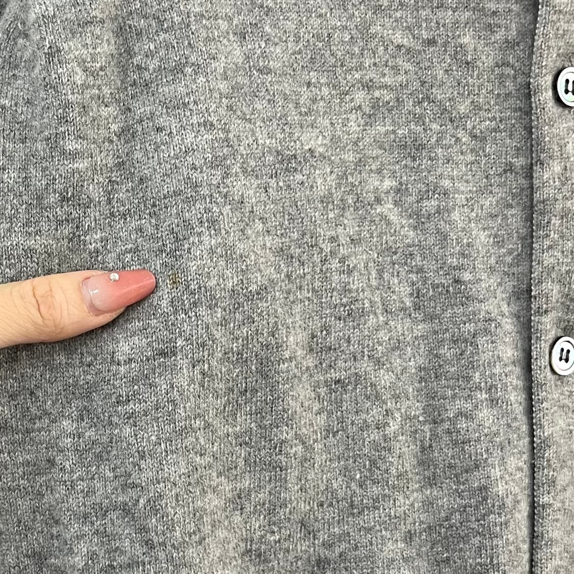 꼼데가르송 플레이 블랙 하트 그레이 울 가디건 상품이미지5