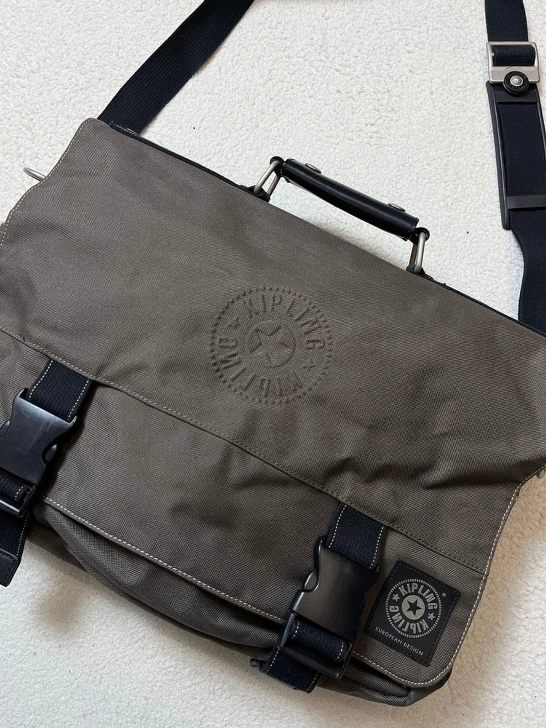 키플링 헤비 캔버스 비즈니스 크로스백 A1732 상품이미지2