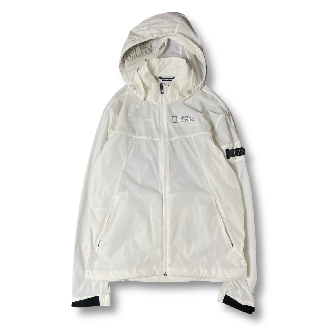 내셔널지오그래픽 화이트 바람막이 M 상품이미지1