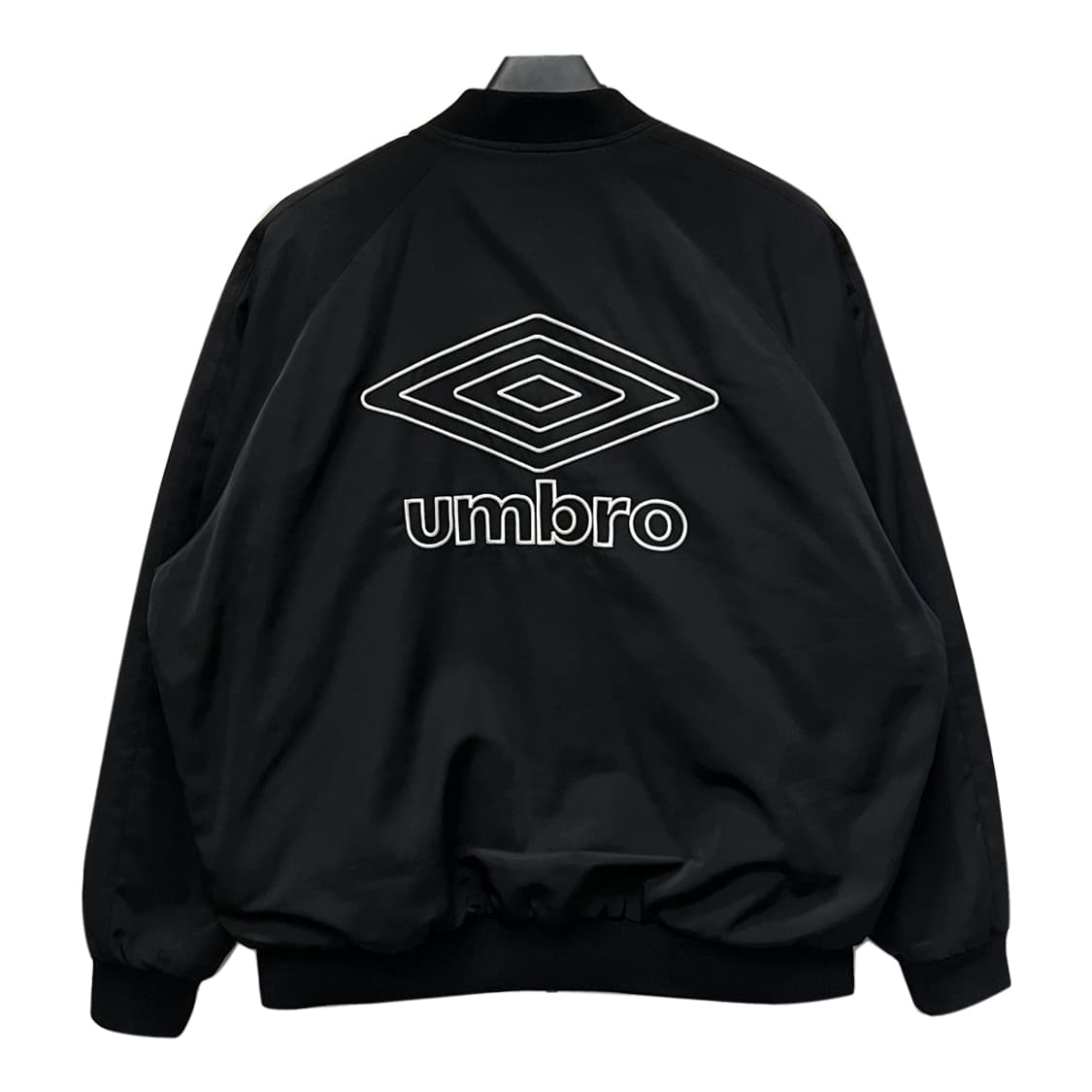 엄브로 리버서블 바시티 패딩 자켓 100 상품이미지3