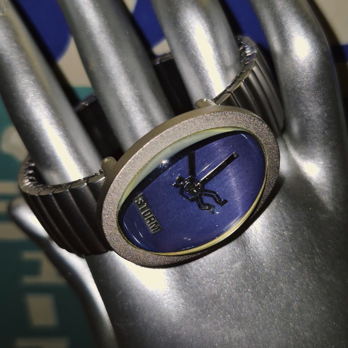 90s 영국 스톰 아쿠아 반구 팔찌 시계 상품이미지10