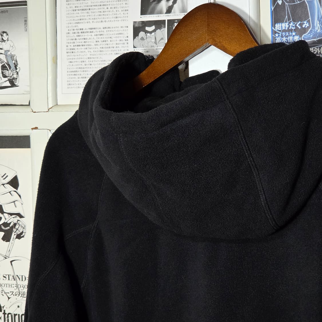 로어링라드 사선 지퍼 절개 블랙 플리스 집업 상품이미지7