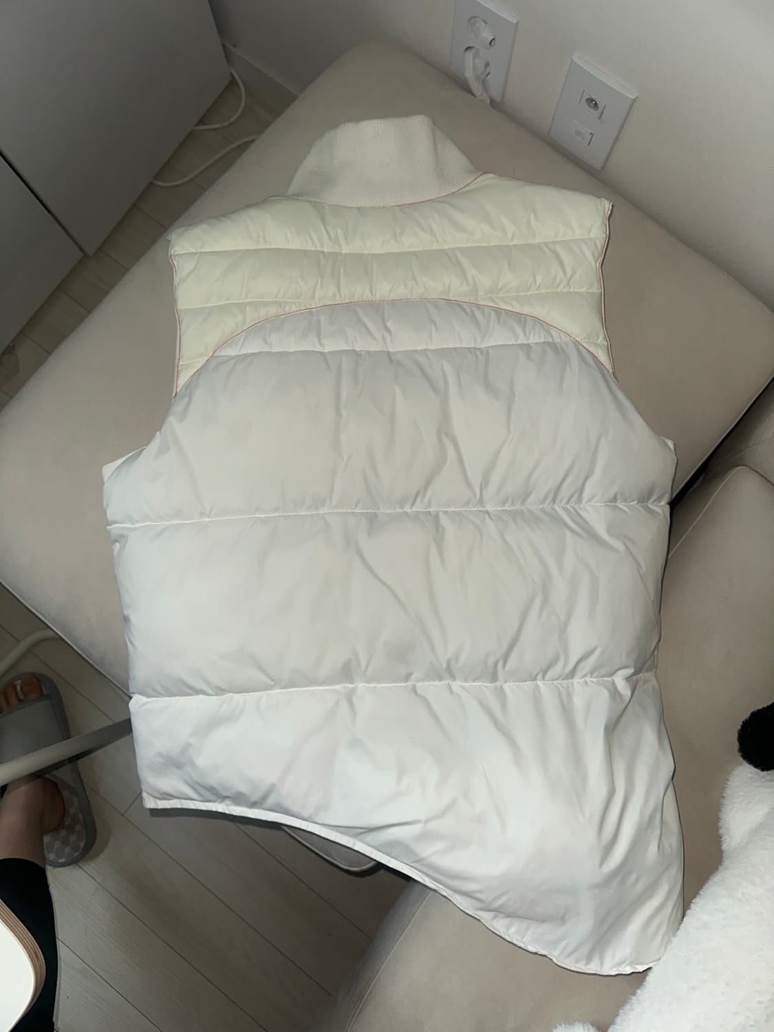 51퍼센트 초장기 패딩 조끼 상품이미지2