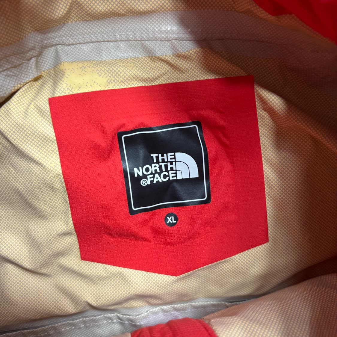 노스페이스 하이벤트 투톤 나일론 마운틴 자켓 상품이미지3