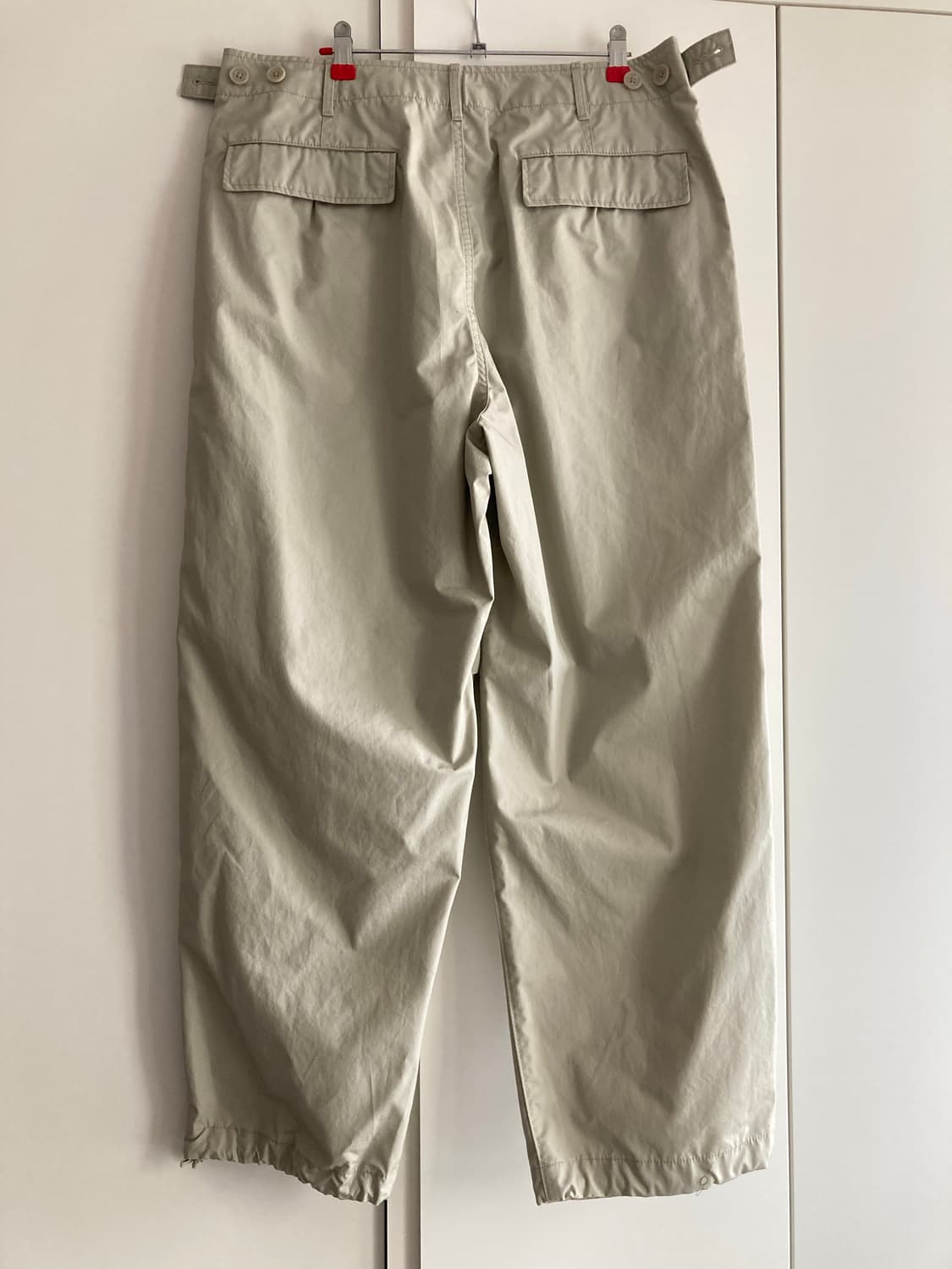 유니클로 와이드핏 파리슈트팬츠 상품이미지2