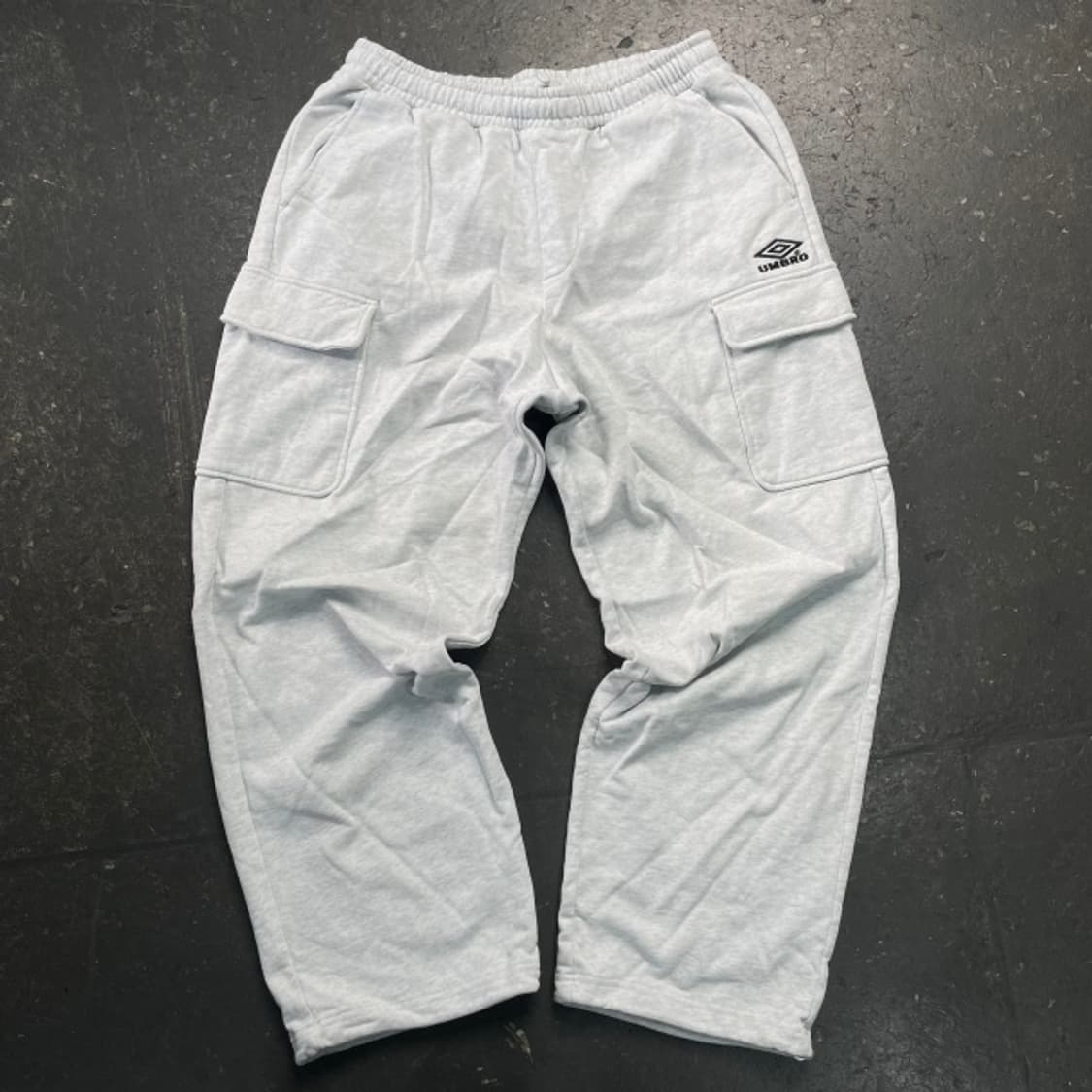 105 엄브로 카고 스웻팬츠 상품이미지1