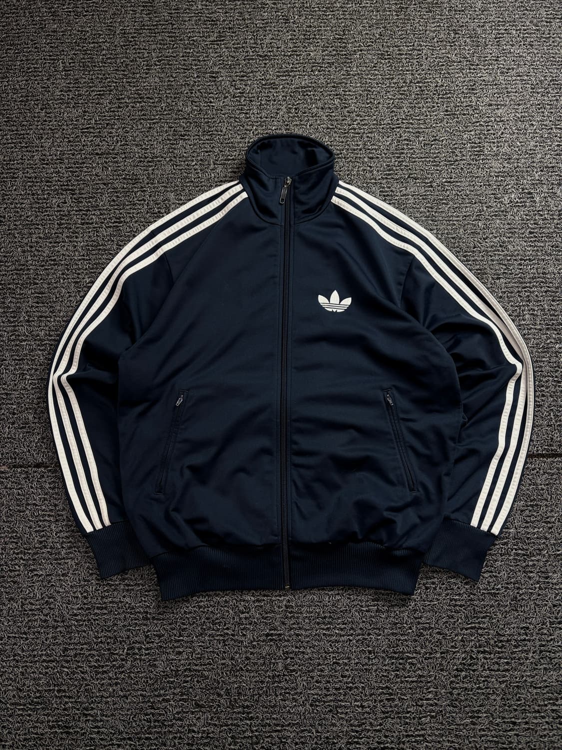 아디다스 파이어버드 og 박시핏 트랙탑 져지 네이비 1557 상품이미지2