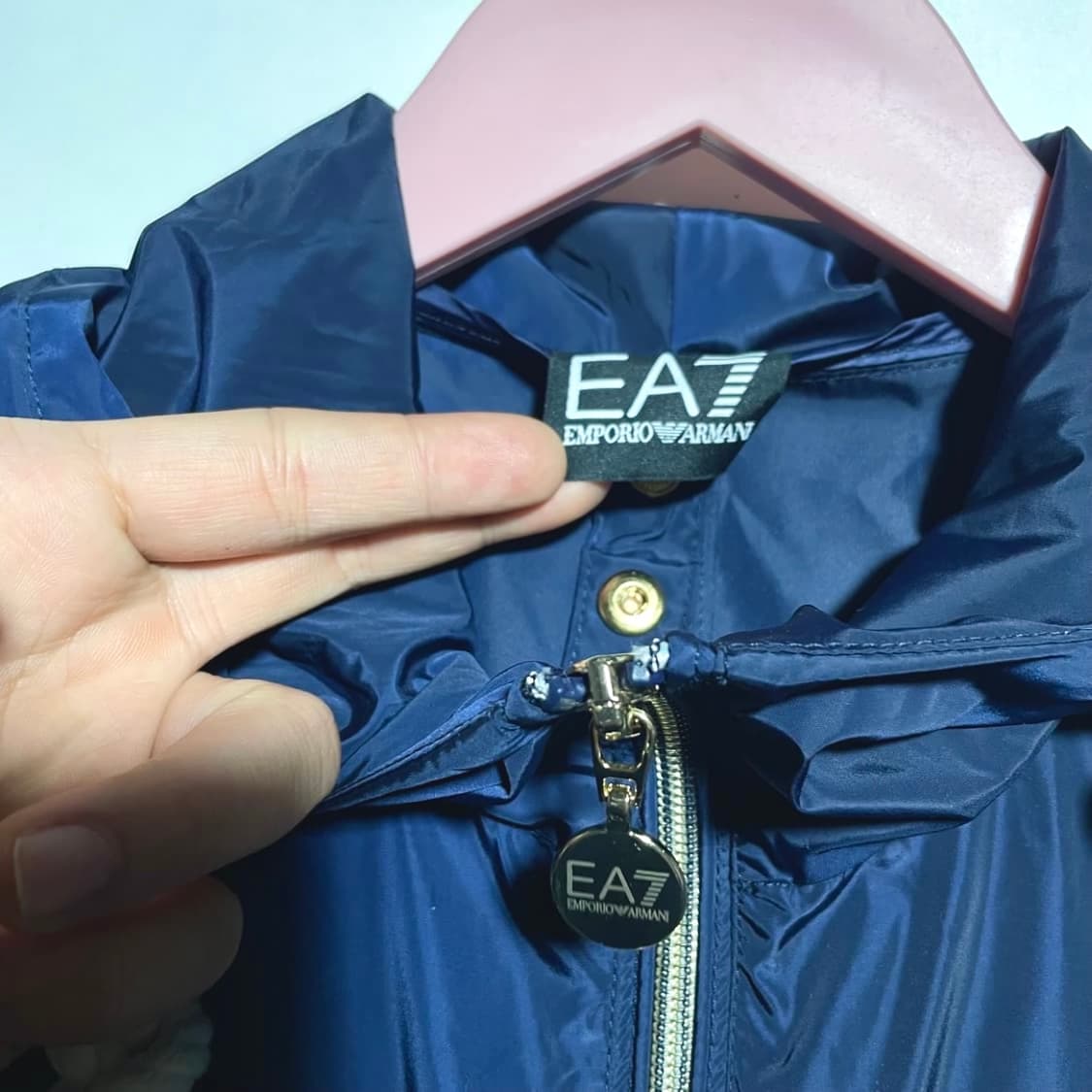 EA7 엠포리오 아르마니 네이비 바람막이 상품이미지5