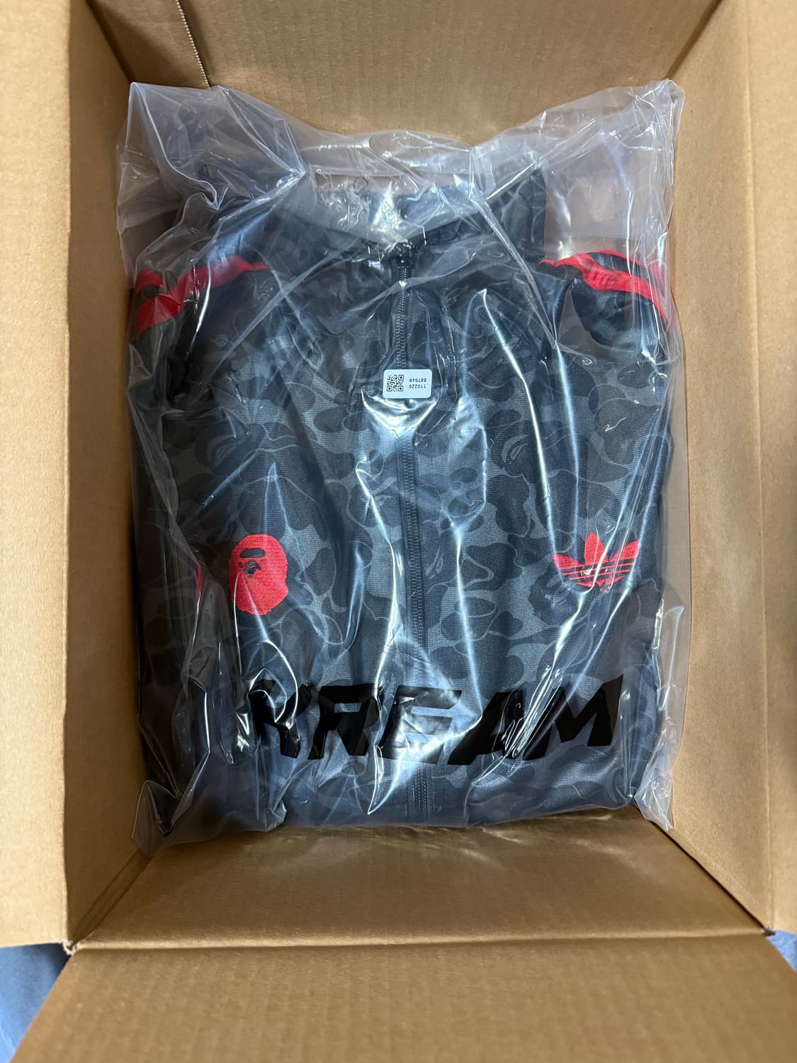 Adidas x BAPE 아디다스 베이프 트랙탑 US L Size 상품이미지3