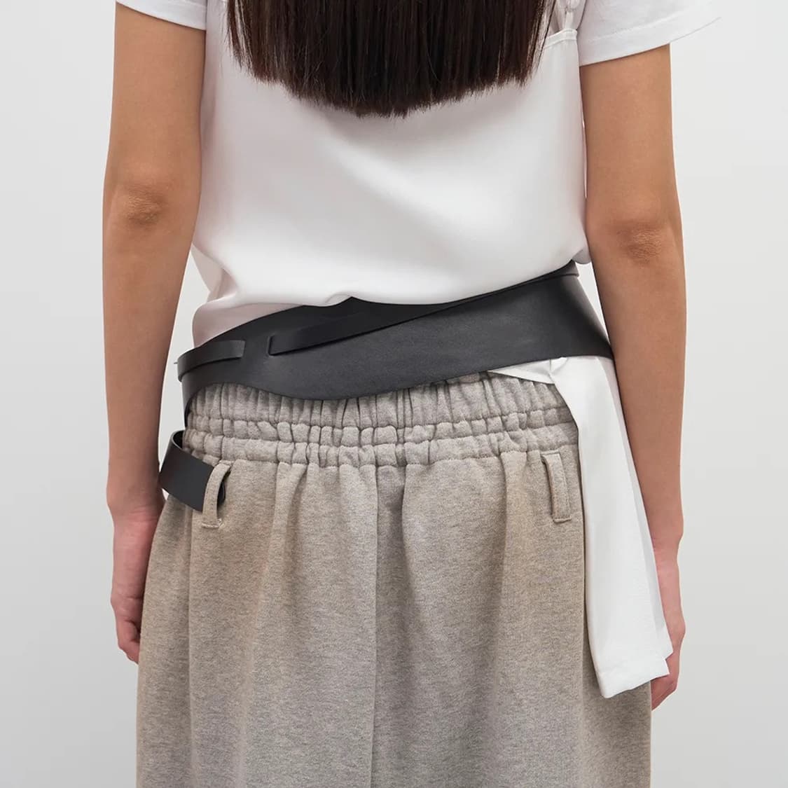 LCDC 스프레이 워시드 플리츠 디테일 트라우저 상품이미지6