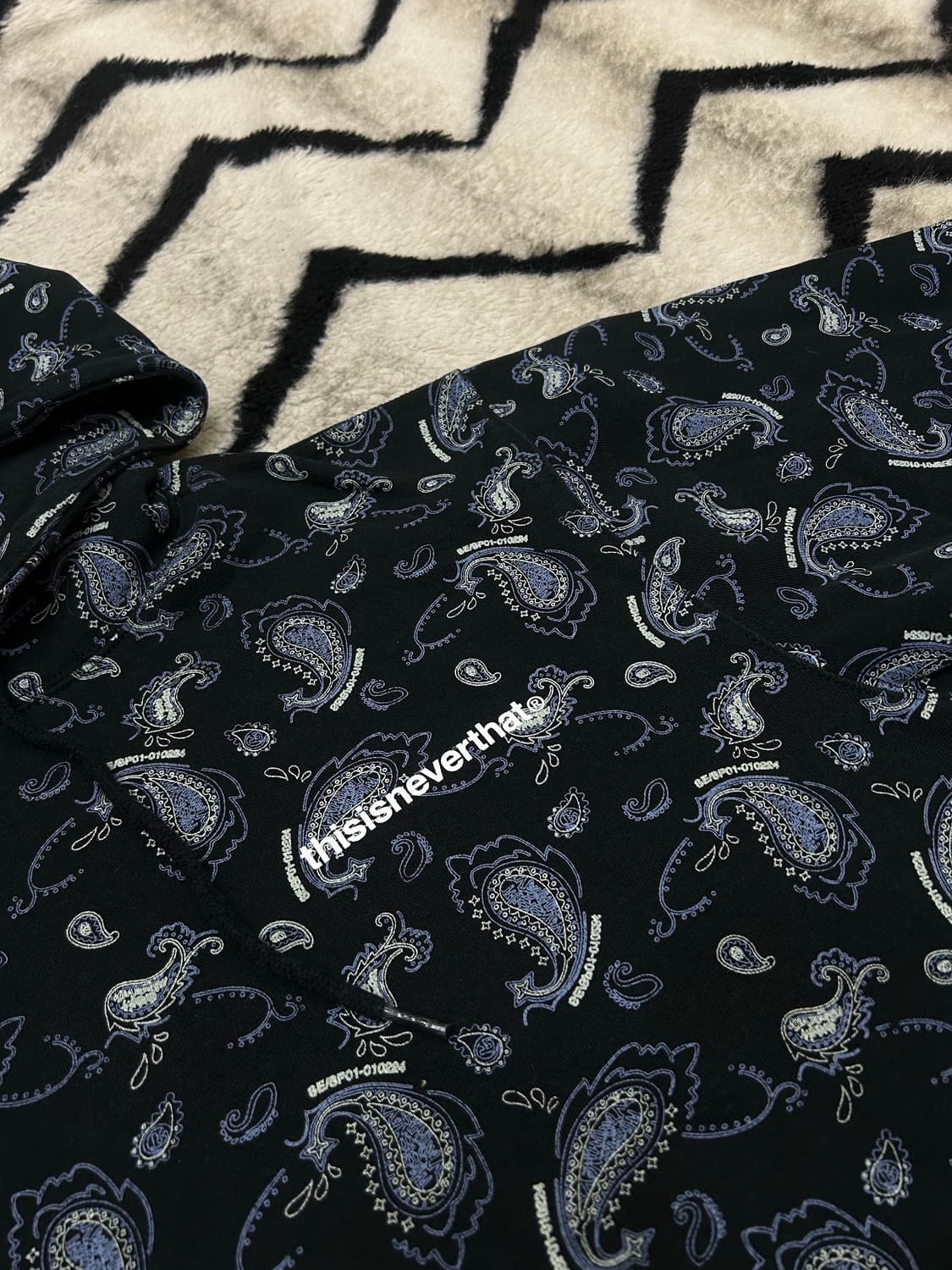 [L]디스이즈네버댓 페이즐리 후드 상품이미지1