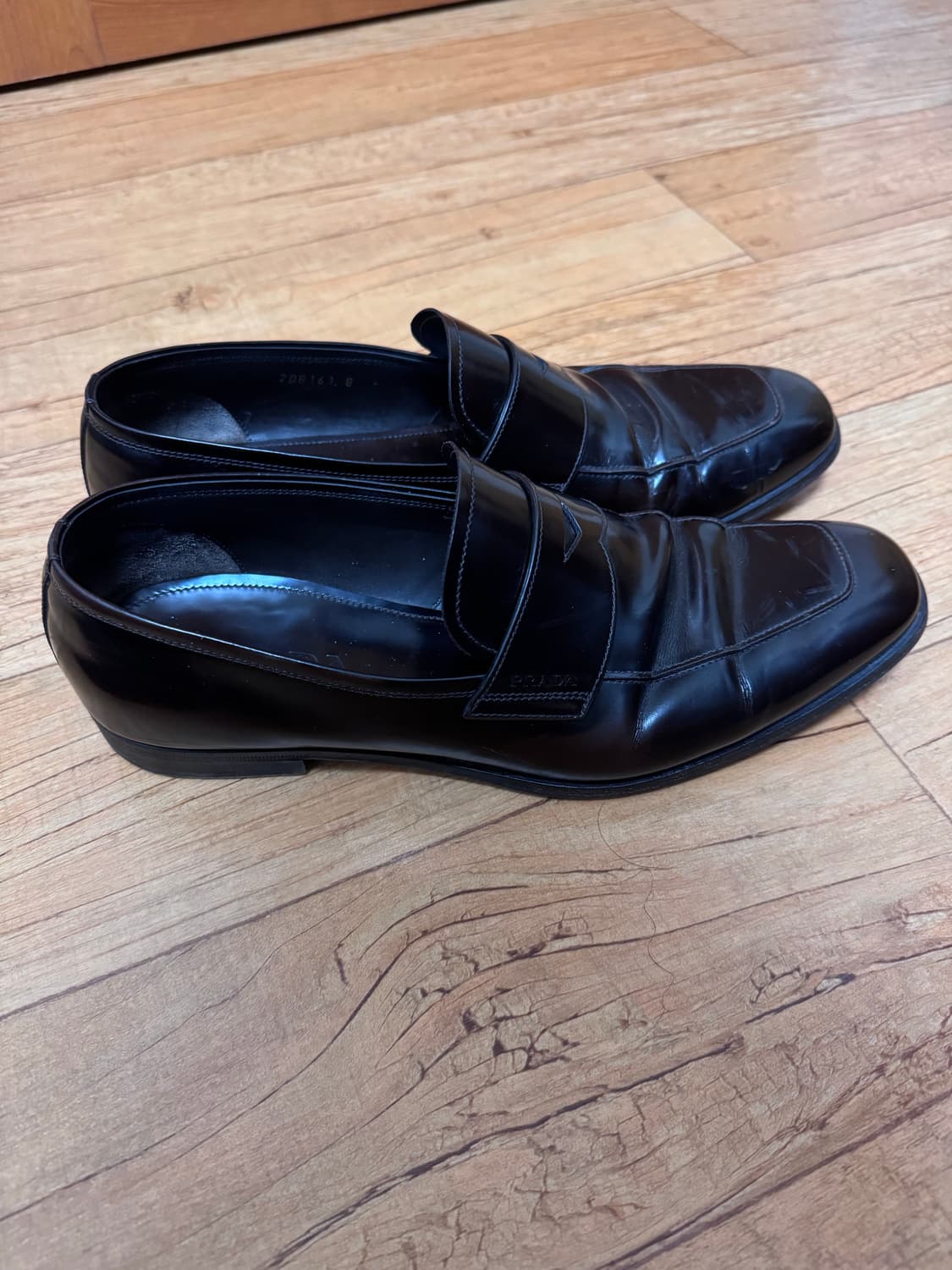 프라다 블랙 페니로퍼 상품이미지2