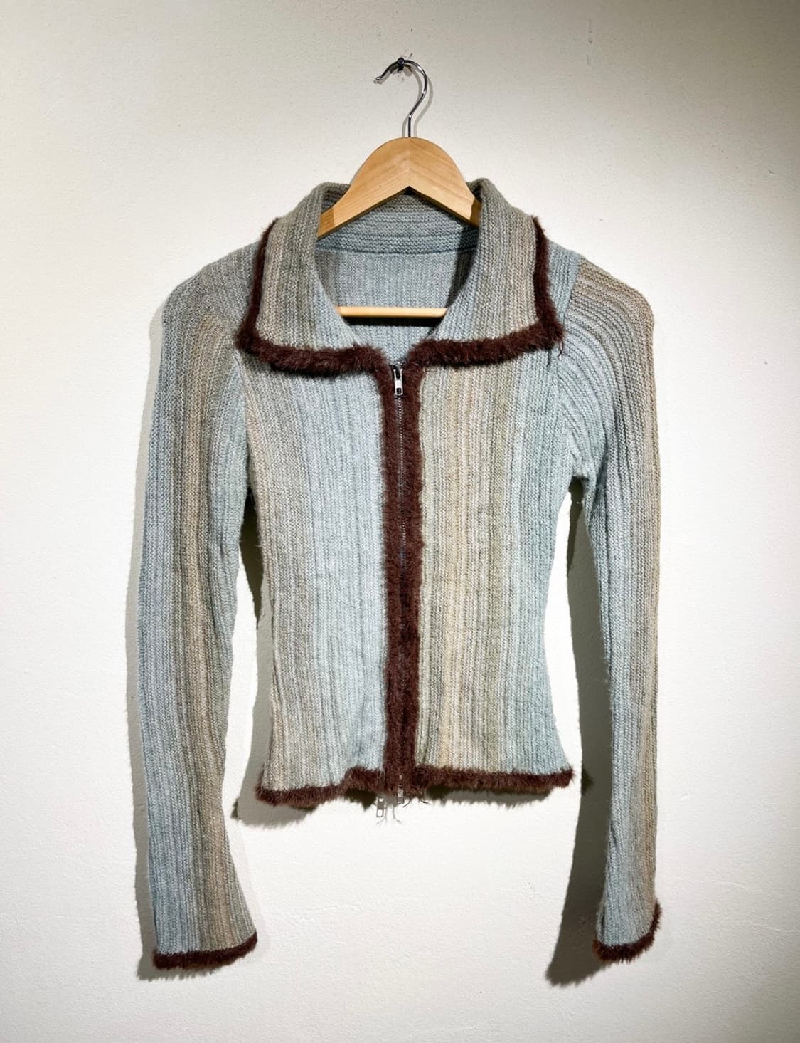 니트 가디건 상품이미지1