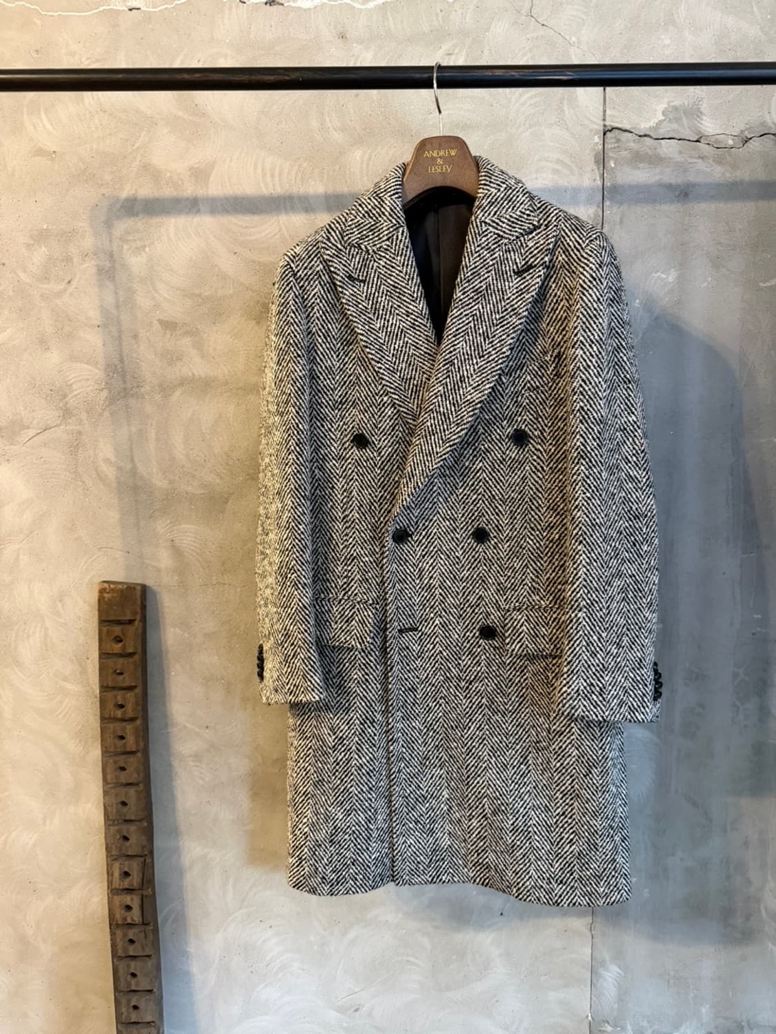 맨온더분 도네갈 트위드 더블 브레스티드 코트 100 상품이미지7