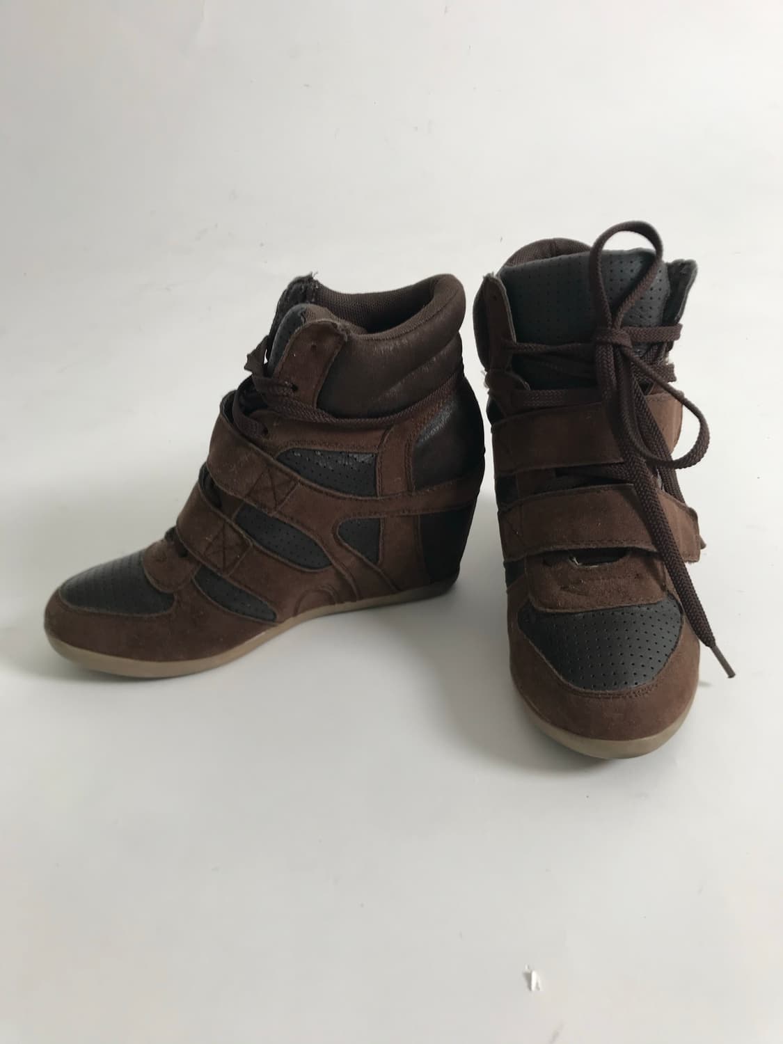 Brown suede wedge heeled sneakers 상품이미지2