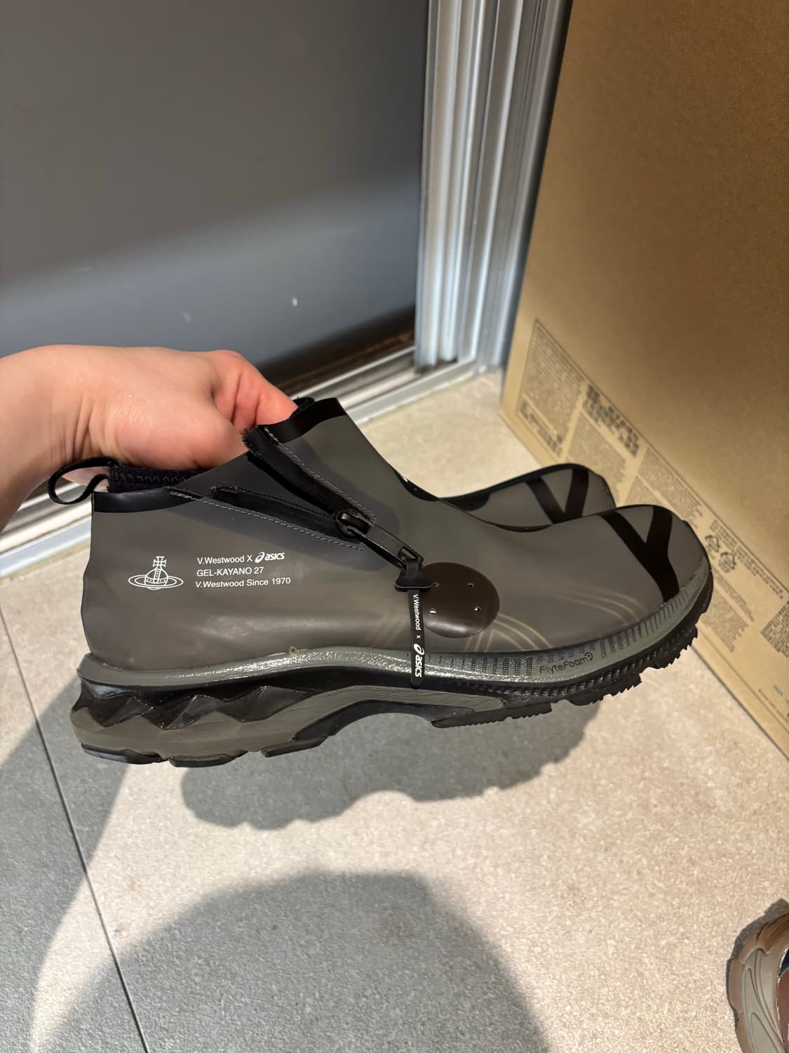 아식스 비비안웨스트우드 ltx 260사이즈 상품이미지2