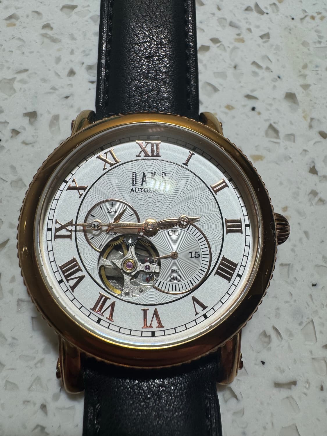 닥스 DGA-970 오픈하트 오토매틱 시계 상품이미지1