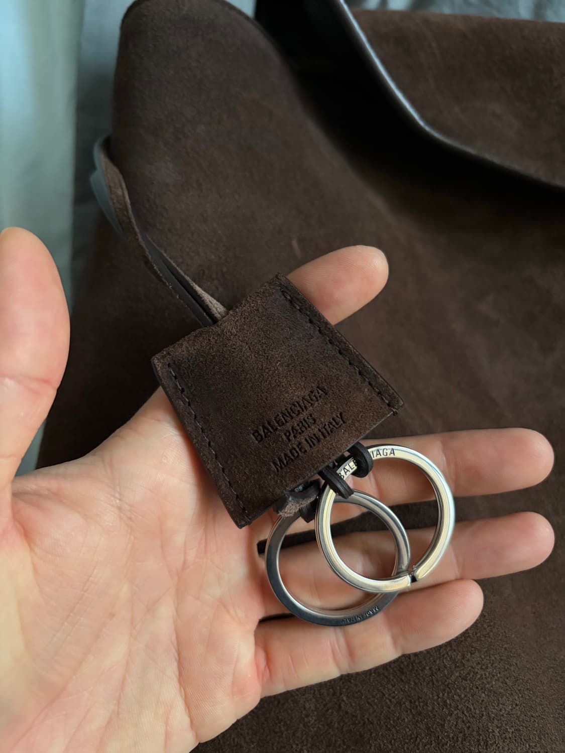 발렌시아가 로데오백 라지 스웨이드 상품이미지5