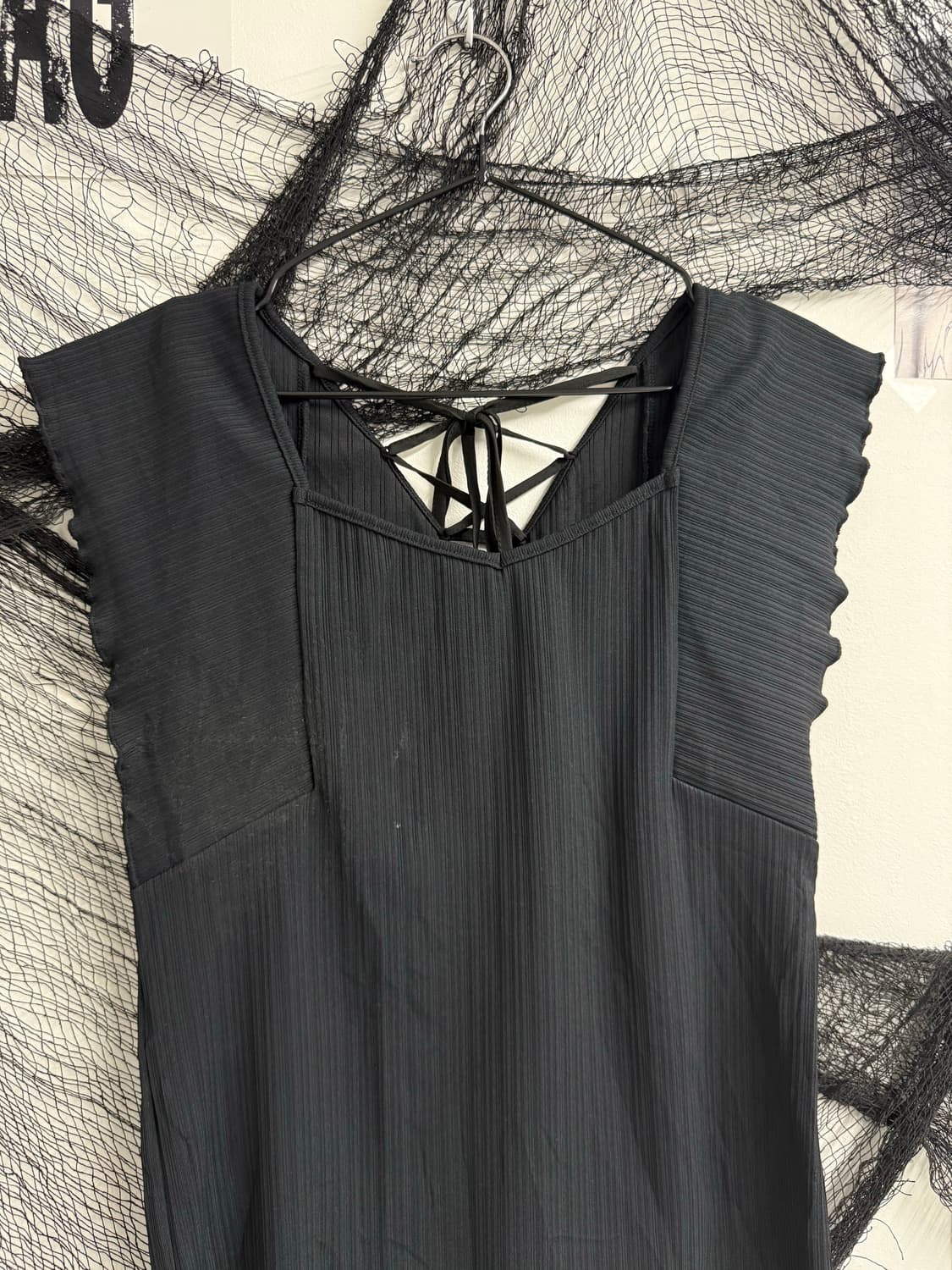 Back string detail sleeveless 상품이미지5