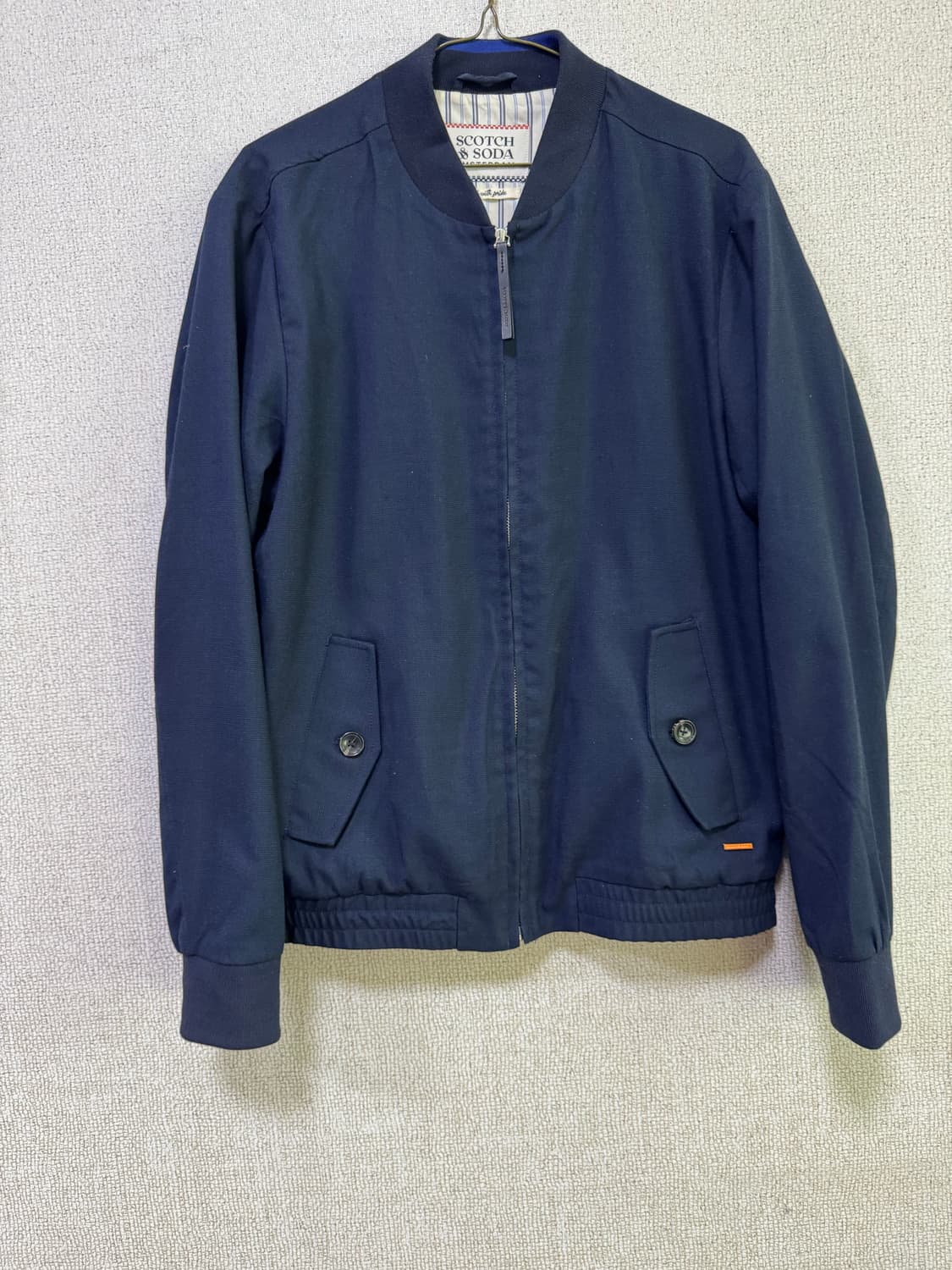 네덜란드 Scotch & Soda 남성 봄버 자켓 네이비 상품이미지1