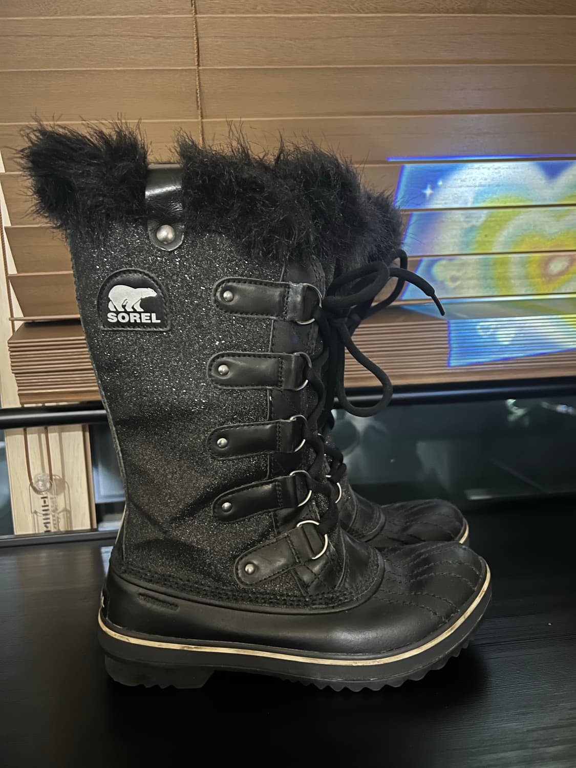 유니크 희귀 반짝이 쏘렐 sorel 240 y2k cyber 블랙  상품이미지1