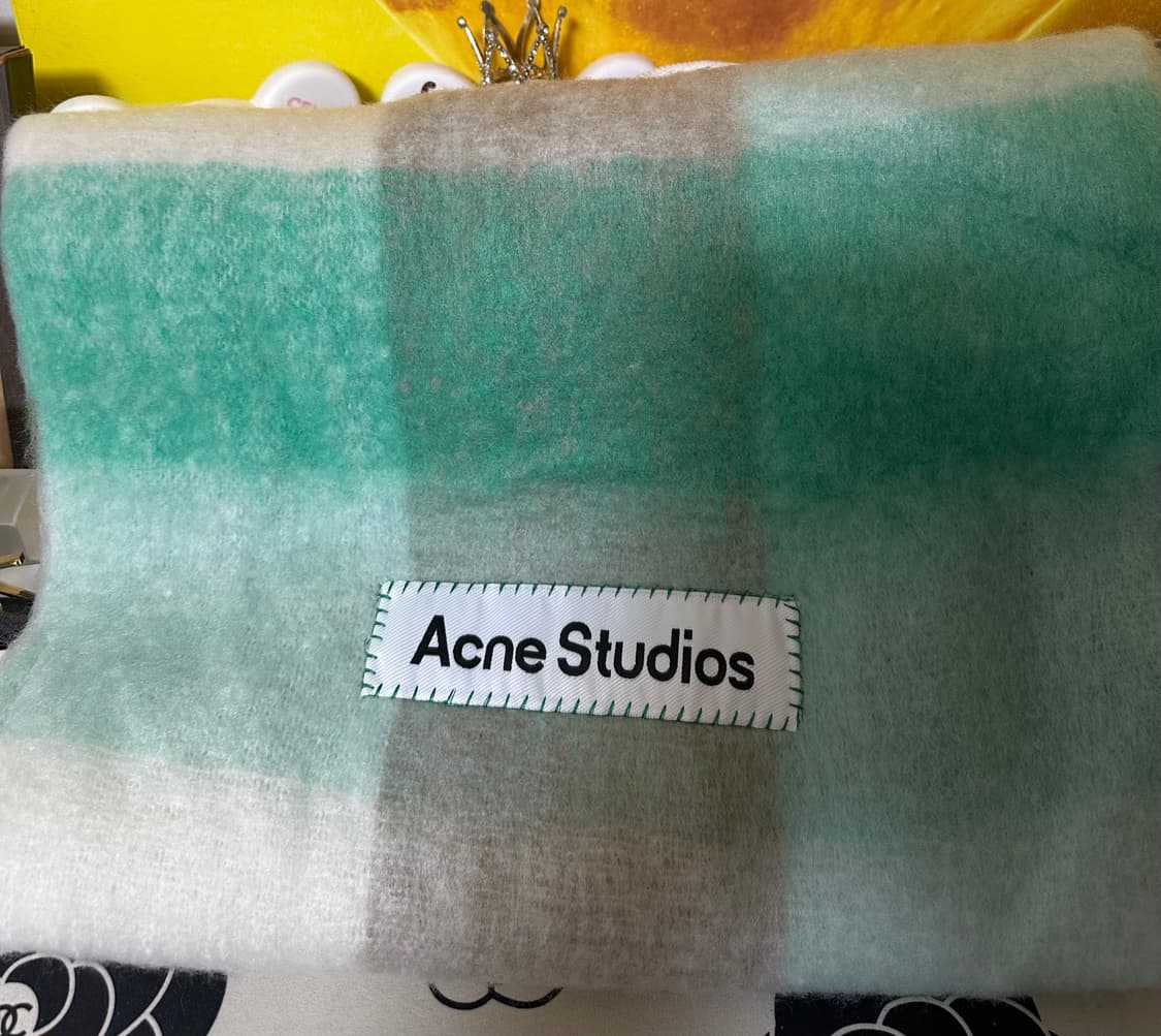 아크네 스튜디오 머플러 모헤어울 목도리남여공용 상품이미지2